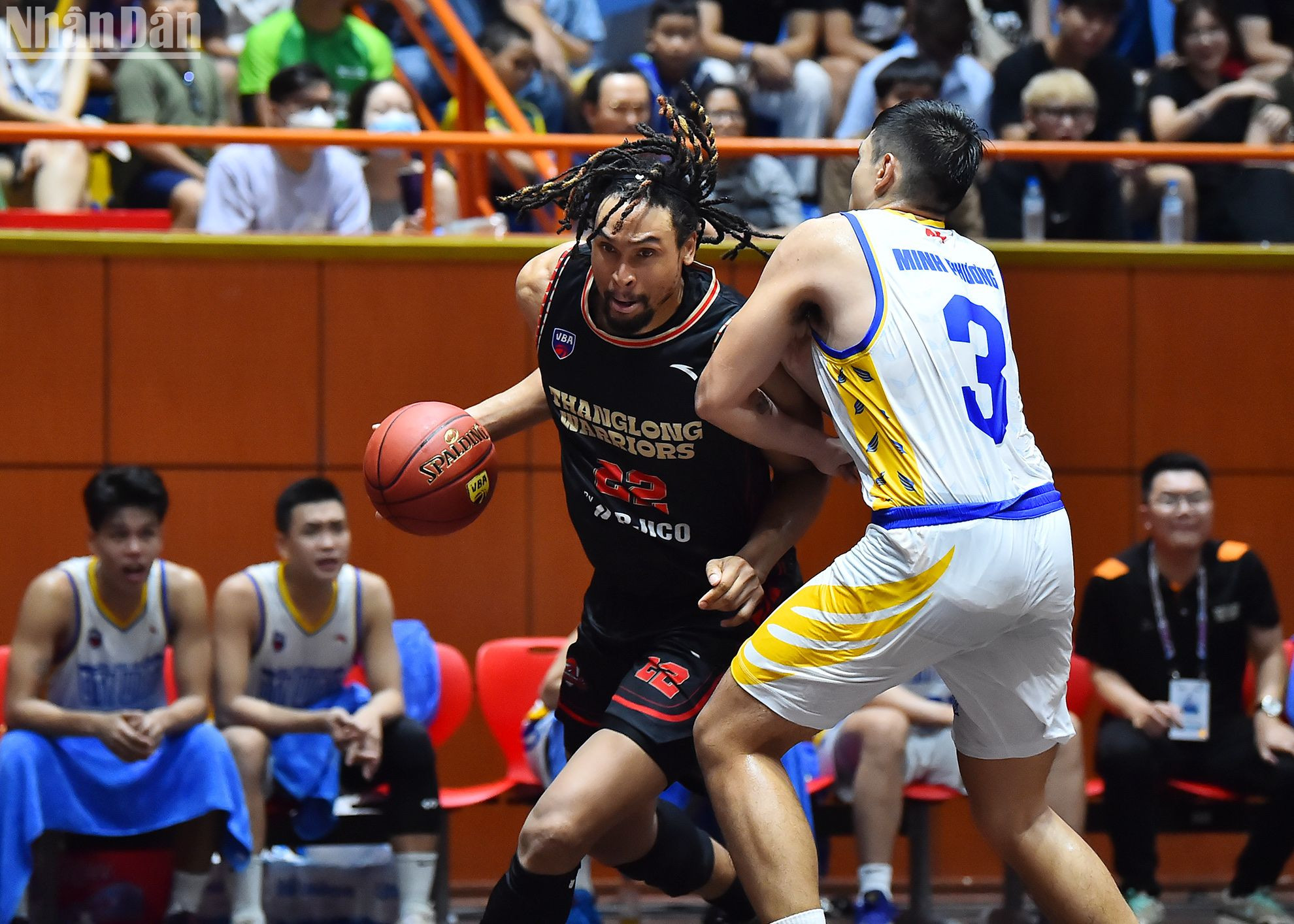 John Fields, 35 tuổi, là người lớn tuổi nhất trong các cầu thủ Thang Long Warriors.