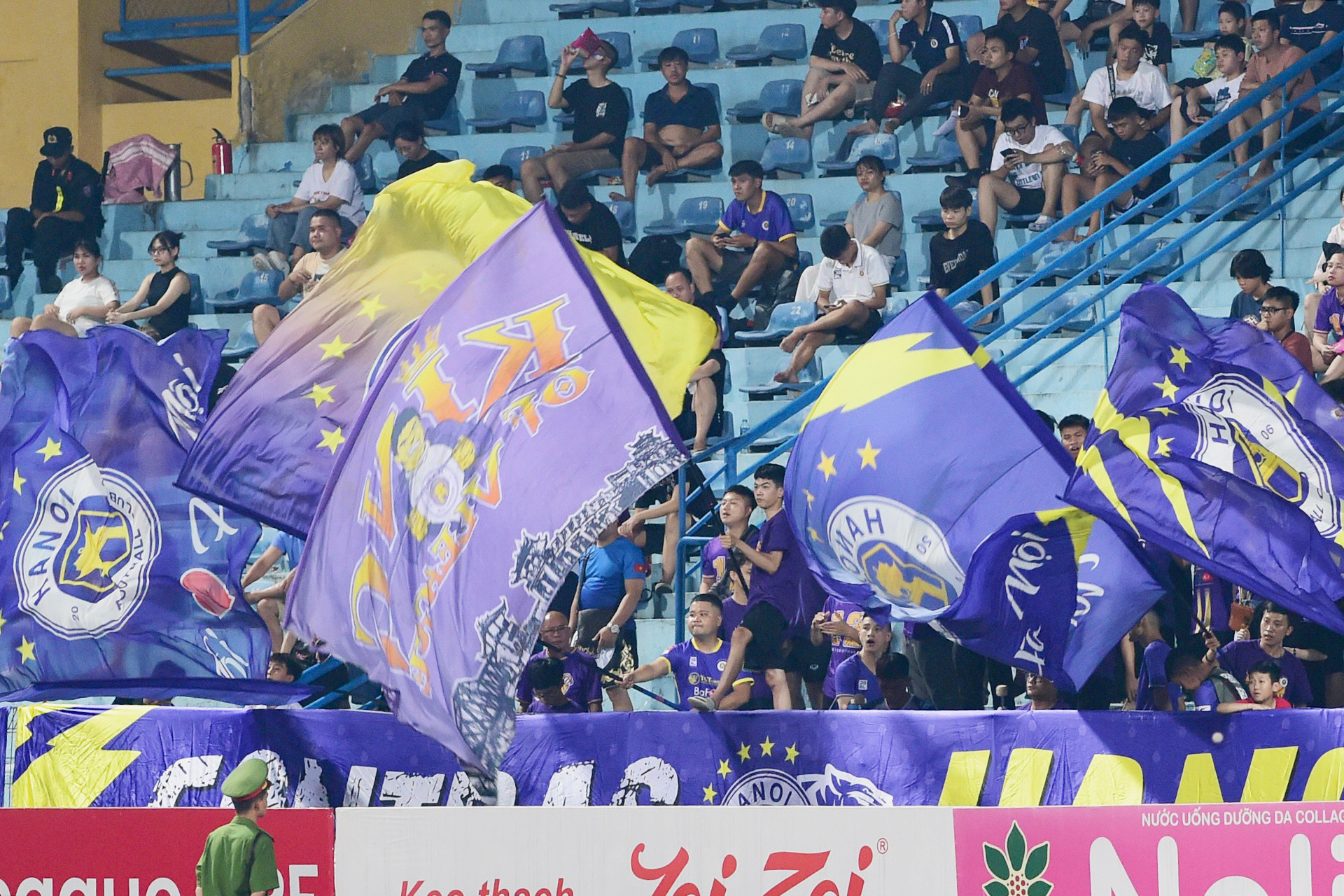 [Ảnh] Hà Nội rượt đuổi tỷ số cùng Bình Định ảnh 15