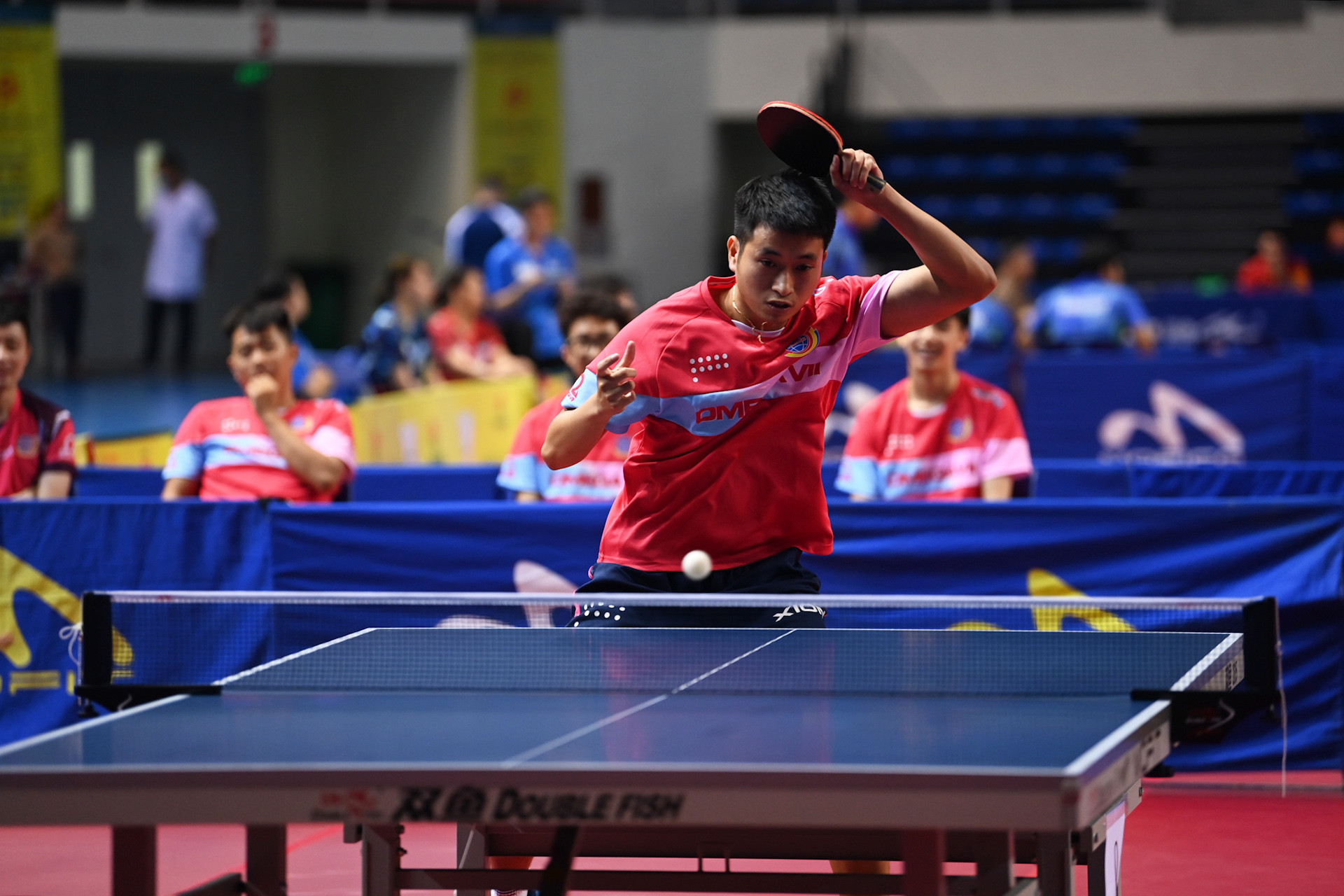 Đoàn Bá Tuấn Anh (Hải Dương) thuận tay trái và có lối đánh vô cùng cuốn hút. Anh từng gây sốt cho cộng đồng người hâm mộ bóng bàn khi đánh bại Nguyễn Anh Tú tại Giải vô địch quốc gia năm 2019. Cùng năm đó, anh cùng "kỳ phùng địch thủ" Nguyễn Anh Tú đã xuất sắc đem về Huy chương Vàng đôi nam tại SEA Games 2019 ở Philippines. Đoàn Bá Tuấn Anh (Hải Dương) thuận tay trái và có lối đánh vô cùng cuốn hút. Anh từng gây sốt cho cộng đồng người hâm mộ bóng bàn khi đánh bại Nguyễn Anh Tú tại Giải vô địch quốc gia năm 2019. Cùng năm đó, anh cùng "kỳ phùng địch thủ" Nguyễn Anh Tú đã xuất sắc đem về Huy chương Vàng đôi nam tại SEA Games 2019 ở Philippines.