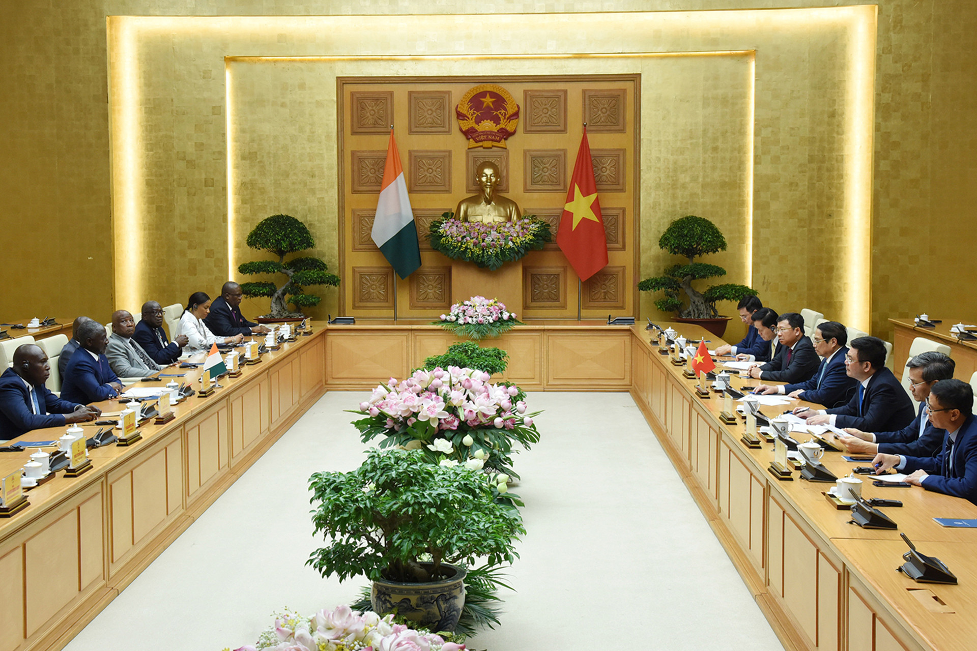 Quang cảnh buổi tiếp.