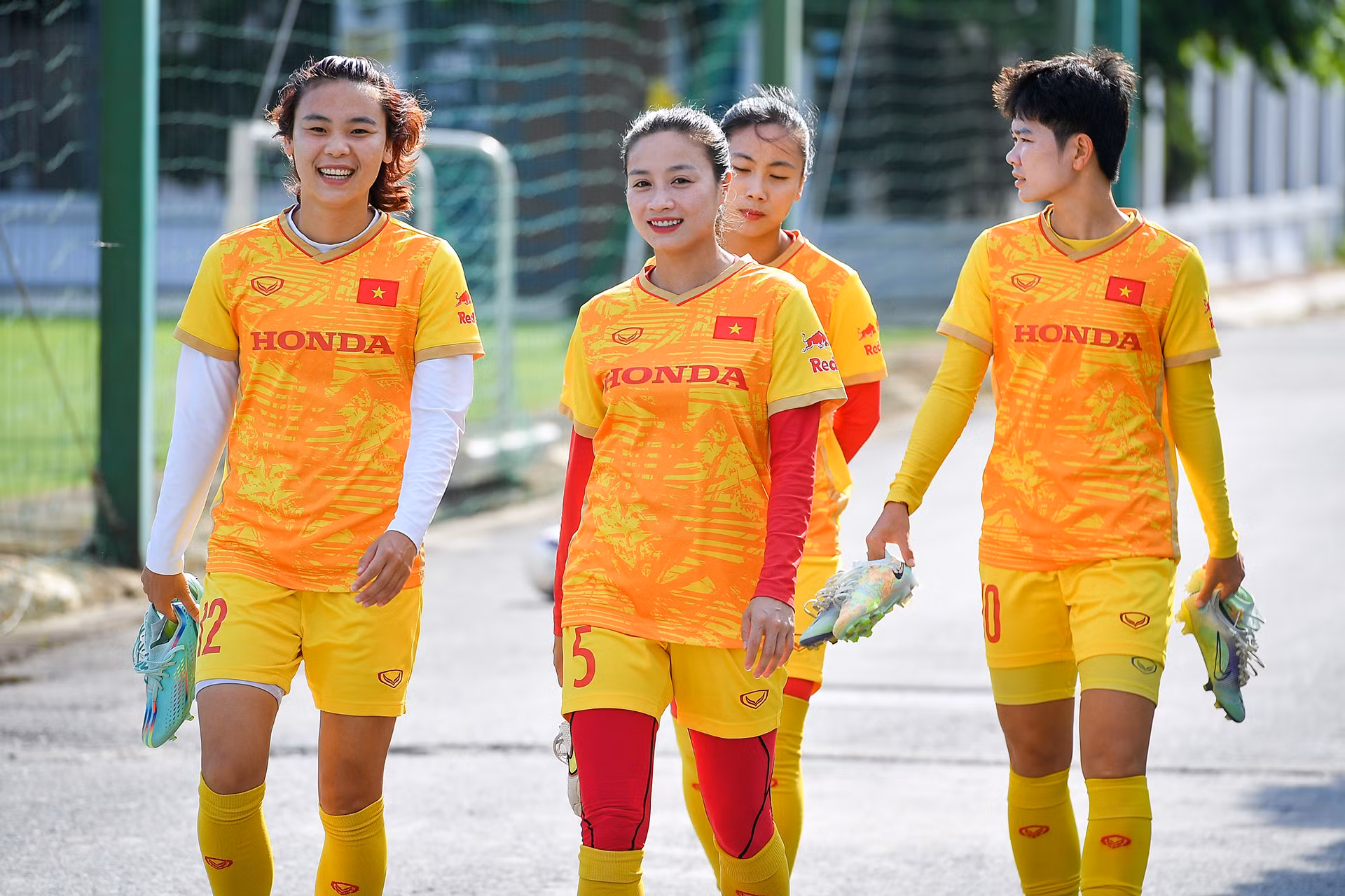 [Ảnh] Tuyển nữ Việt Nam nỗ lực tập luyện hướng tới World Cup ảnh 1