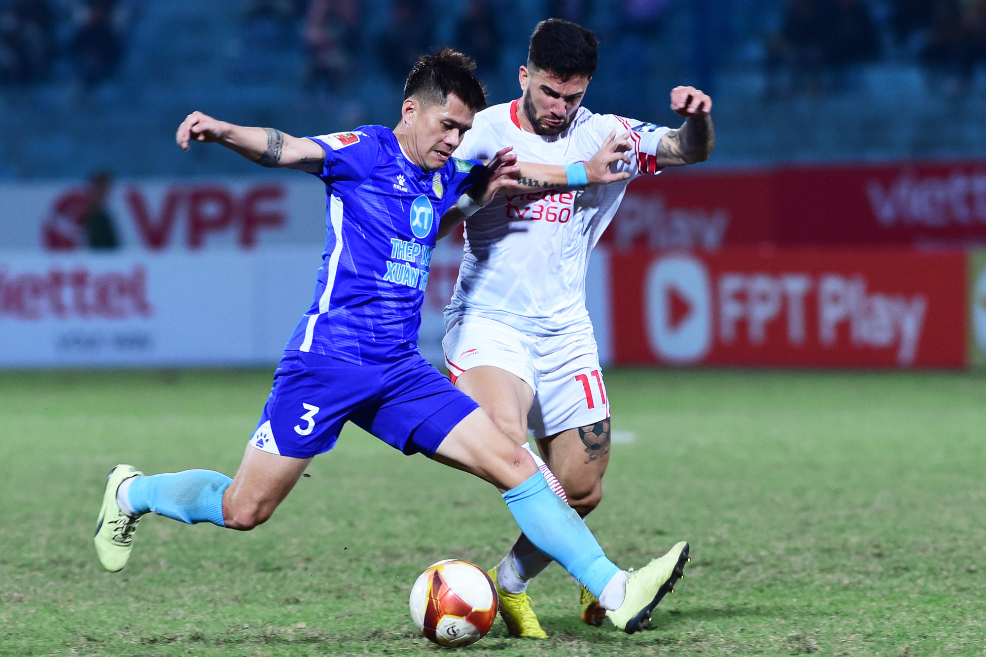 Dương Thanh Hào thi đấu khá nổi bật.