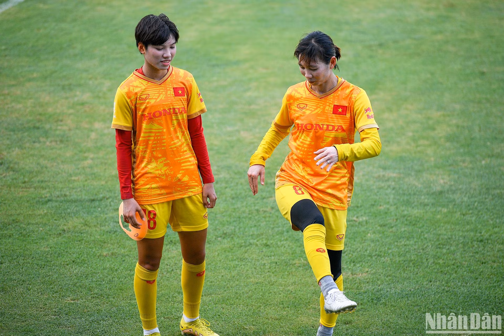 [Ảnh] Tuyển nữ Việt Nam nỗ lực tập luyện hướng tới World Cup ảnh 13