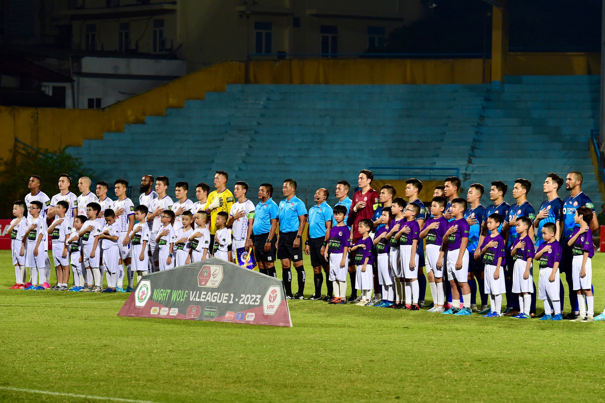 [Ảnh] Hà Nội rượt đuổi tỷ số cùng Bình Định ảnh 1