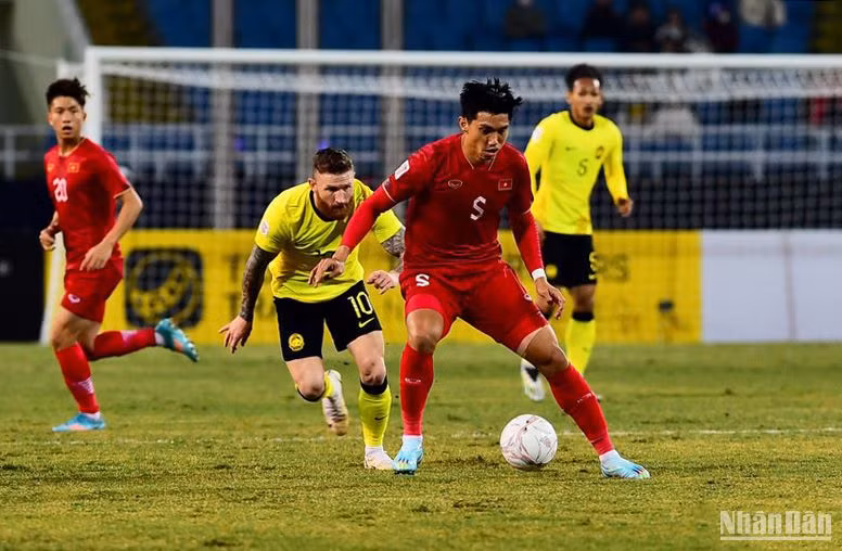 Đội tuyển Việt Nam đứng số 1 Đông Nam Á nhưng sân vận động quốc gia lại chưa xứng tầm.