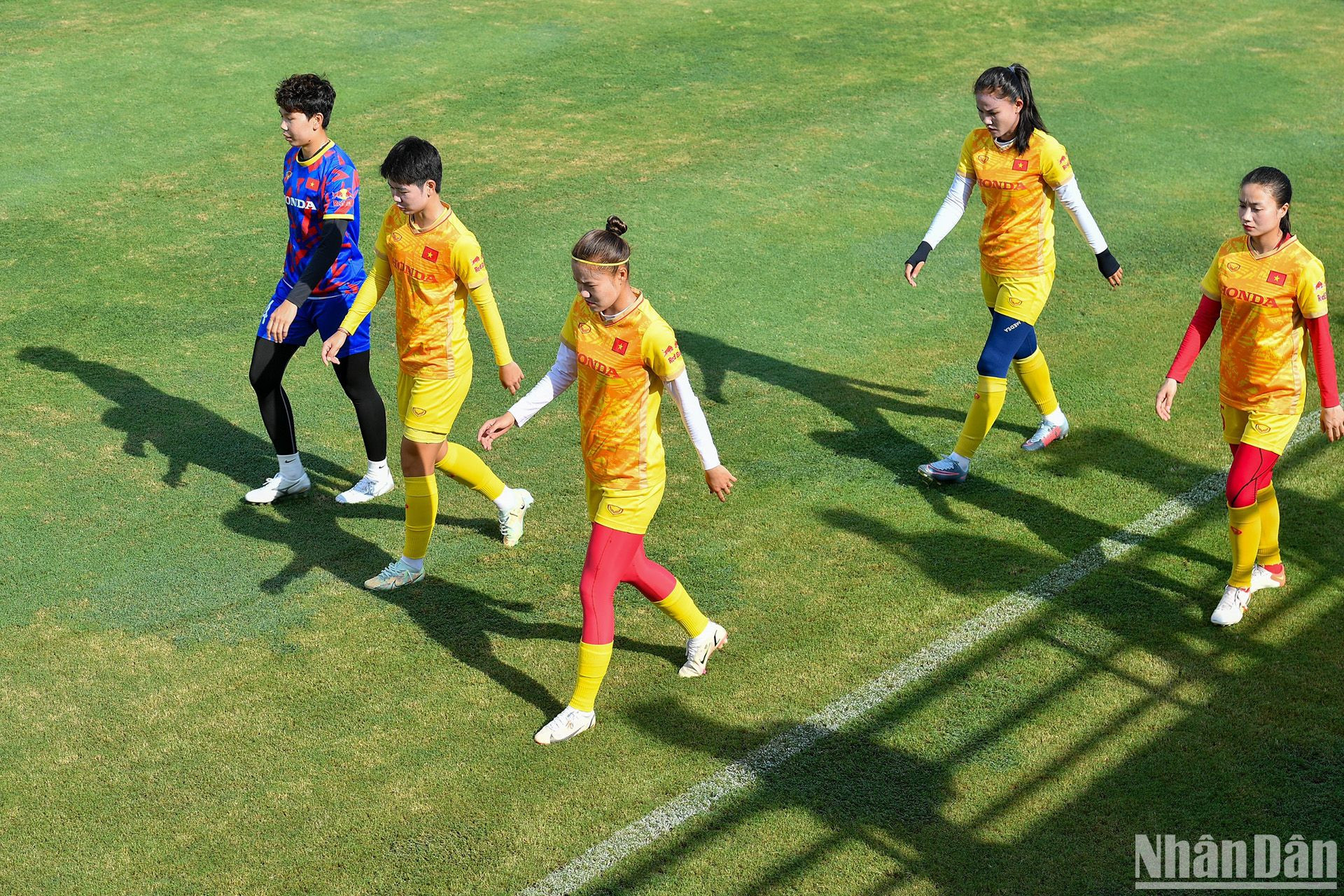 [Ảnh] Tuyển nữ Việt Nam nỗ lực tập luyện hướng tới World Cup ảnh 19