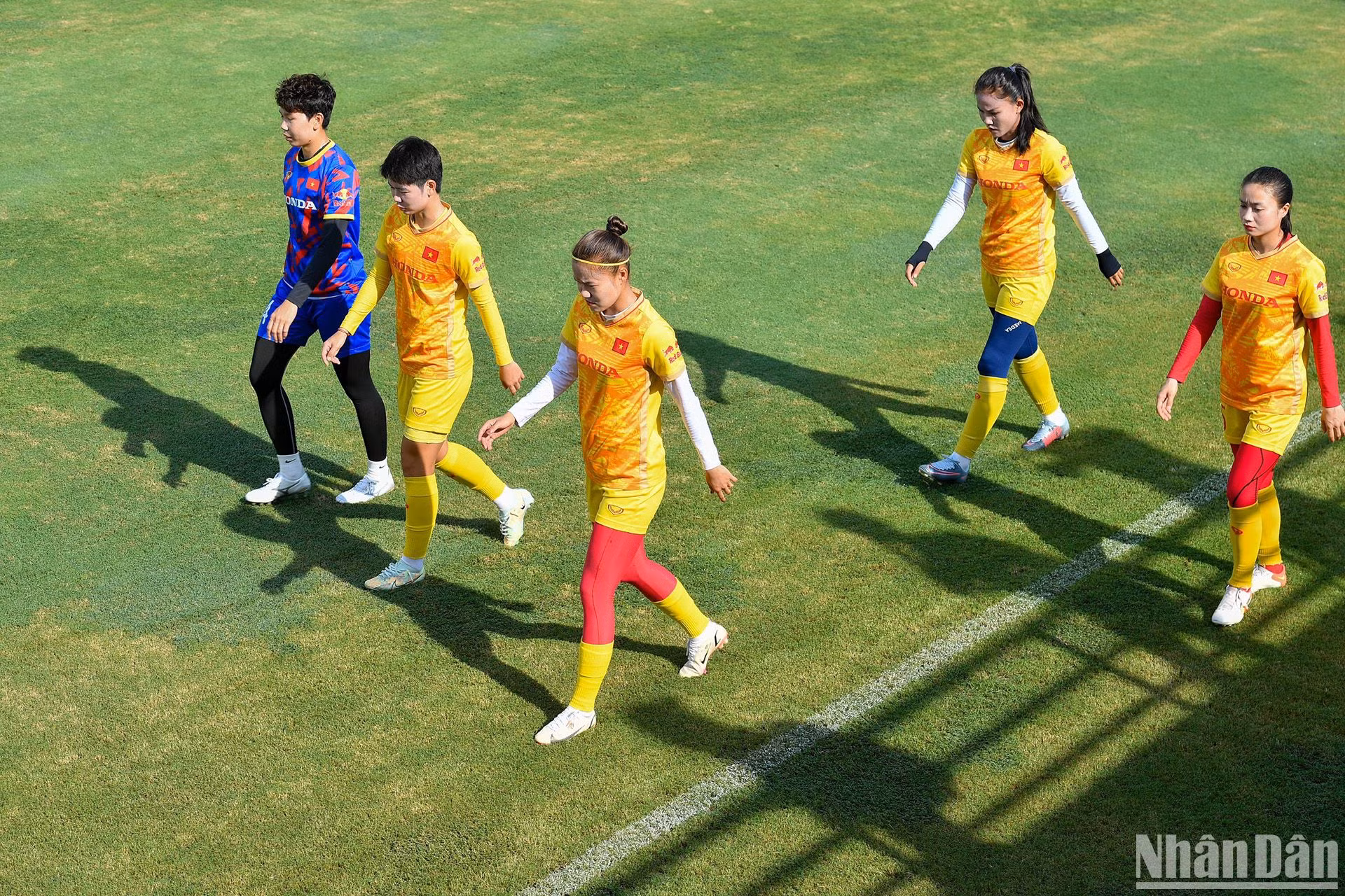 [Ảnh] Tuyển nữ Việt Nam nỗ lực tập luyện hướng tới World Cup ảnh 19