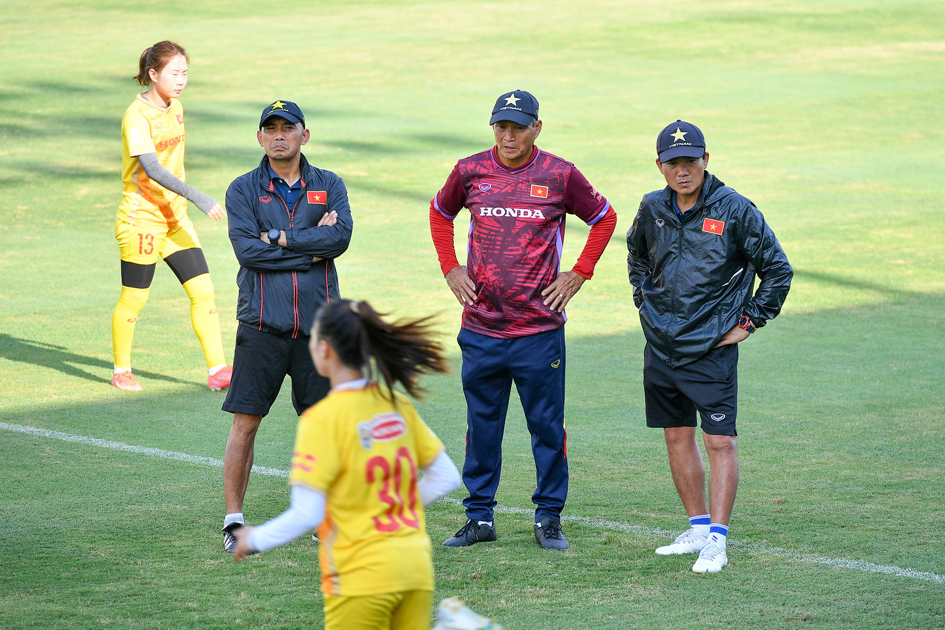 [Ảnh] Tuyển nữ Việt Nam nỗ lực tập luyện hướng tới World Cup ảnh 16