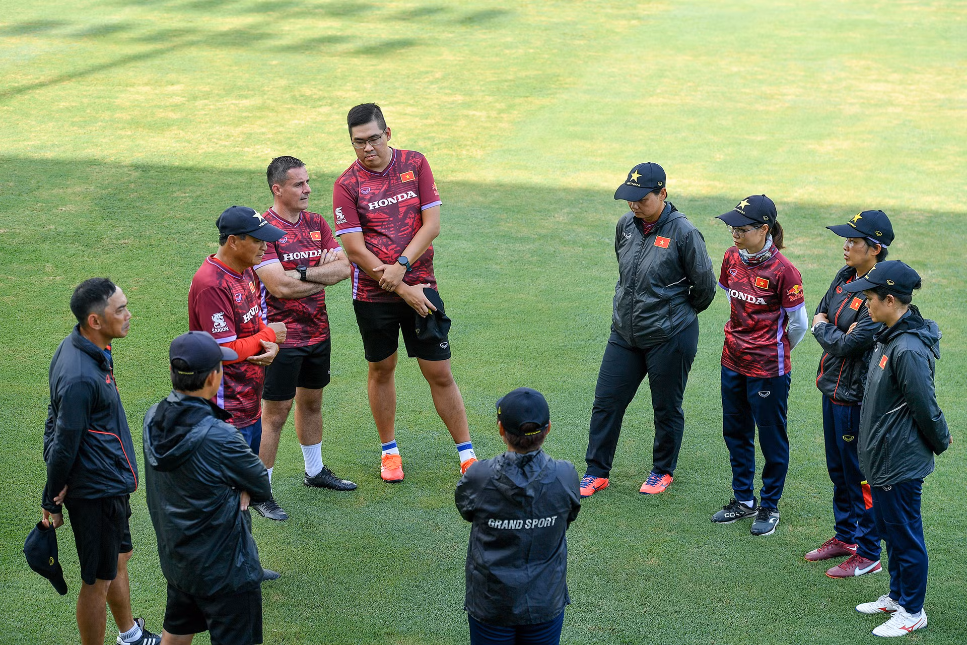 [Ảnh] Tuyển nữ Việt Nam nỗ lực tập luyện hướng tới World Cup ảnh 7