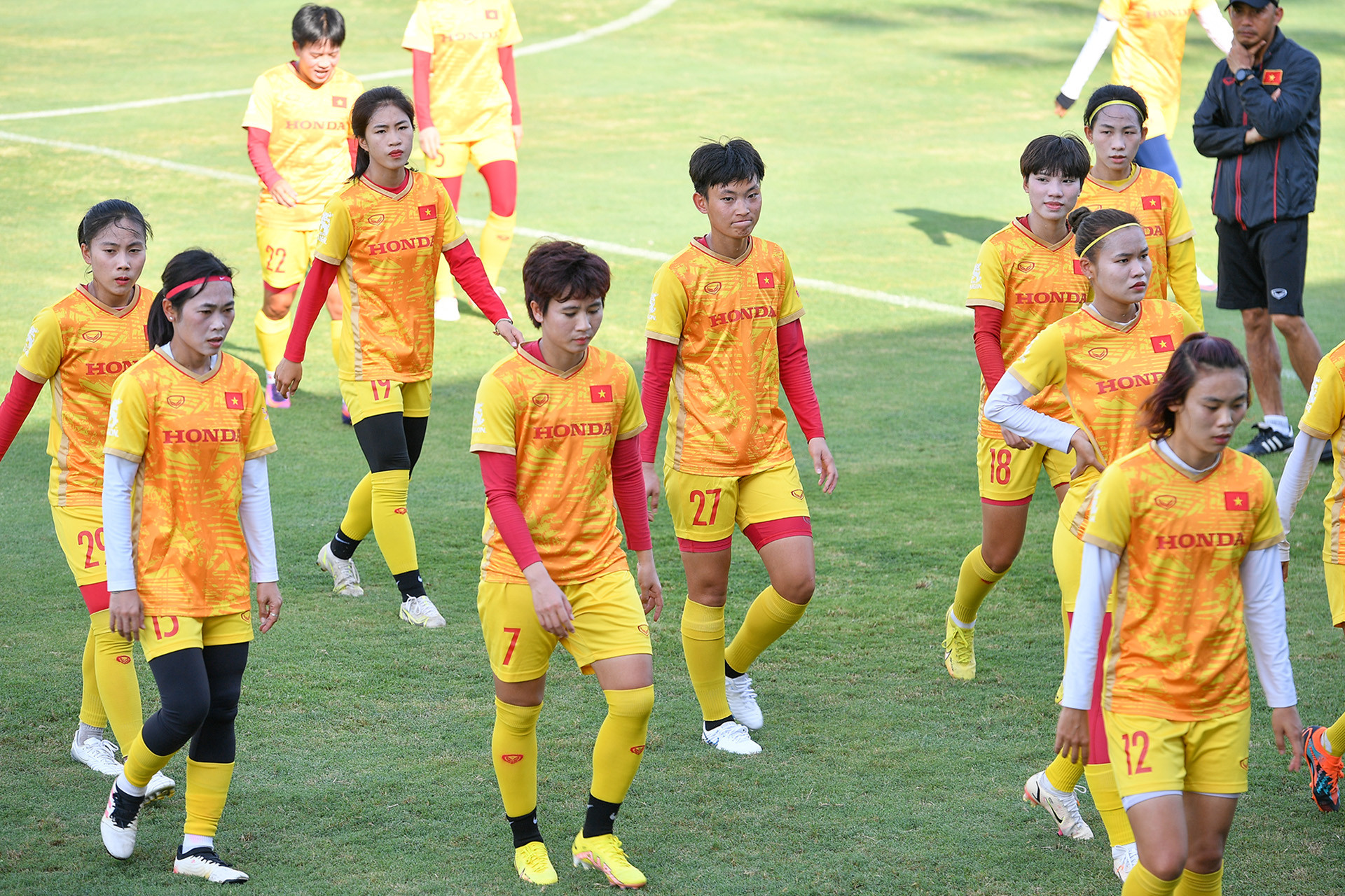 [Ảnh] Tuyển nữ Việt Nam nỗ lực tập luyện hướng tới World Cup ảnh 17