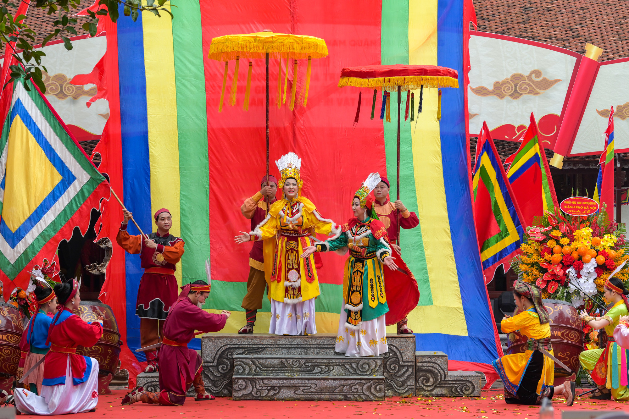 Thắng lợi của cuộc khởi nghĩa Hai Bà Trưng là trang sử vẻ vang của dân tộc ta, mãi mãi là niềm tự hào của nhân dân ta. Thắng lợi của cuộc khởi nghĩa Hai Bà Trưng là trang sử vẻ vang của dân tộc ta, mãi mãi là niềm tự hào của nhân dân ta.