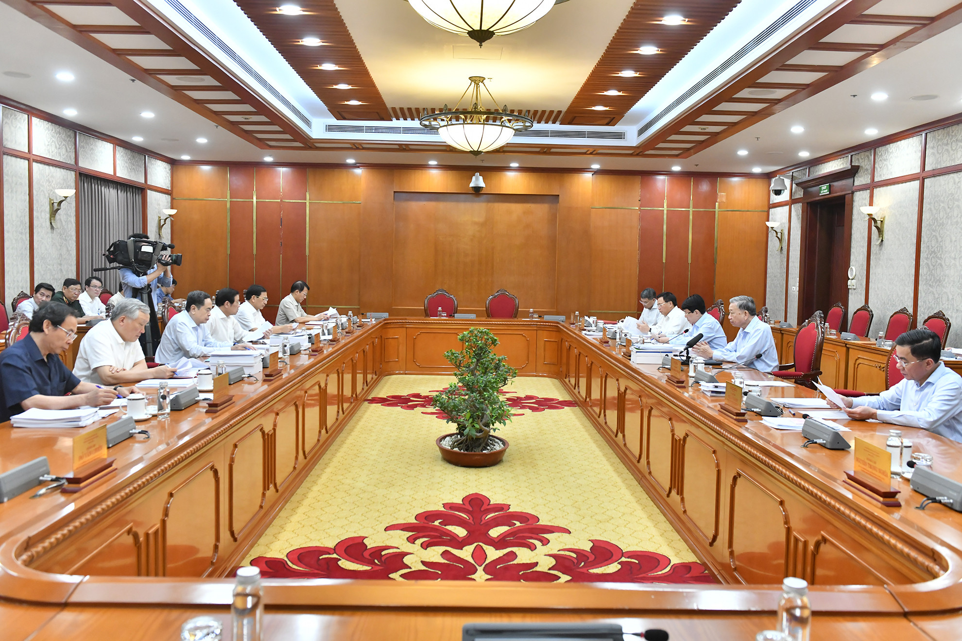 Bộ Chính trị họp cho ý kiến về Quy hoạch Thành phố Hồ Chí Minh thời kỳ 2021-2030, tầm nhìn đến năm 2050.