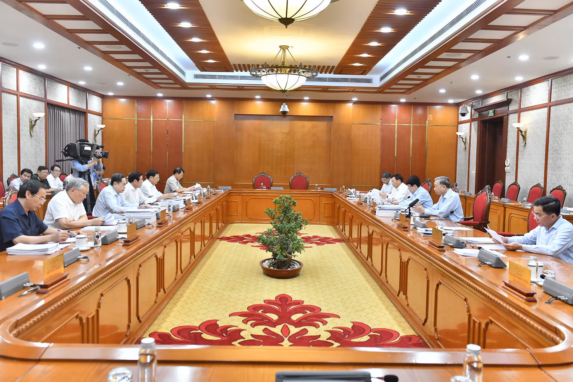 Bộ Chính trị họp cho ý kiến về Quy hoạch Thành phố Hồ Chí Minh thời kỳ 2021-2030, tầm nhìn đến năm 2050.
