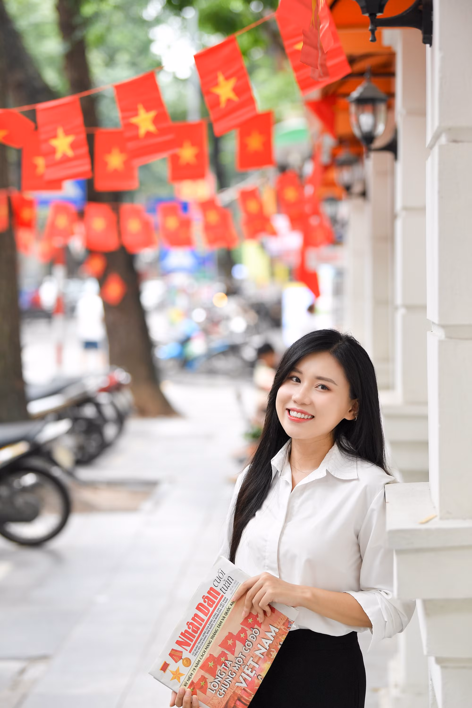 Bạn Thu Hằng cho biết, năm nay tôi không lựa chọn về quê mà ở lại Hà Nội để cùng chào đón ngày Quốc khánh 2/9, những ngày này tôi như được hòa chung vào bầu không khí của ngày Tết Độc lập tại Thủ đô.