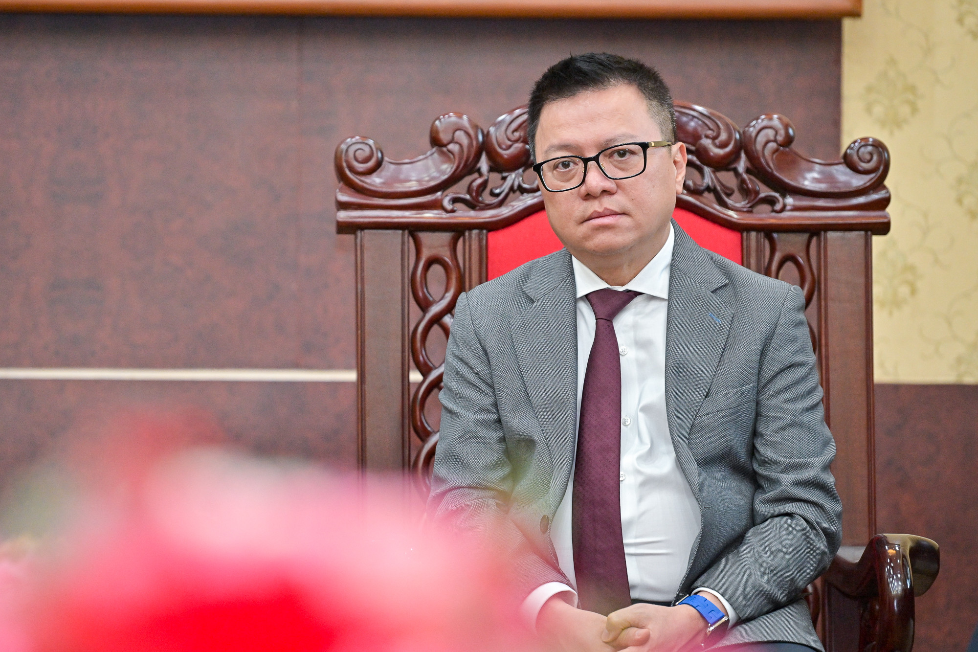 Tổng Biên tập Báo Nhân Dân Lê Quốc Minh tại buổi tiếp. Tổng Biên tập Báo Nhân Dân Lê Quốc Minh tại buổi tiếp.