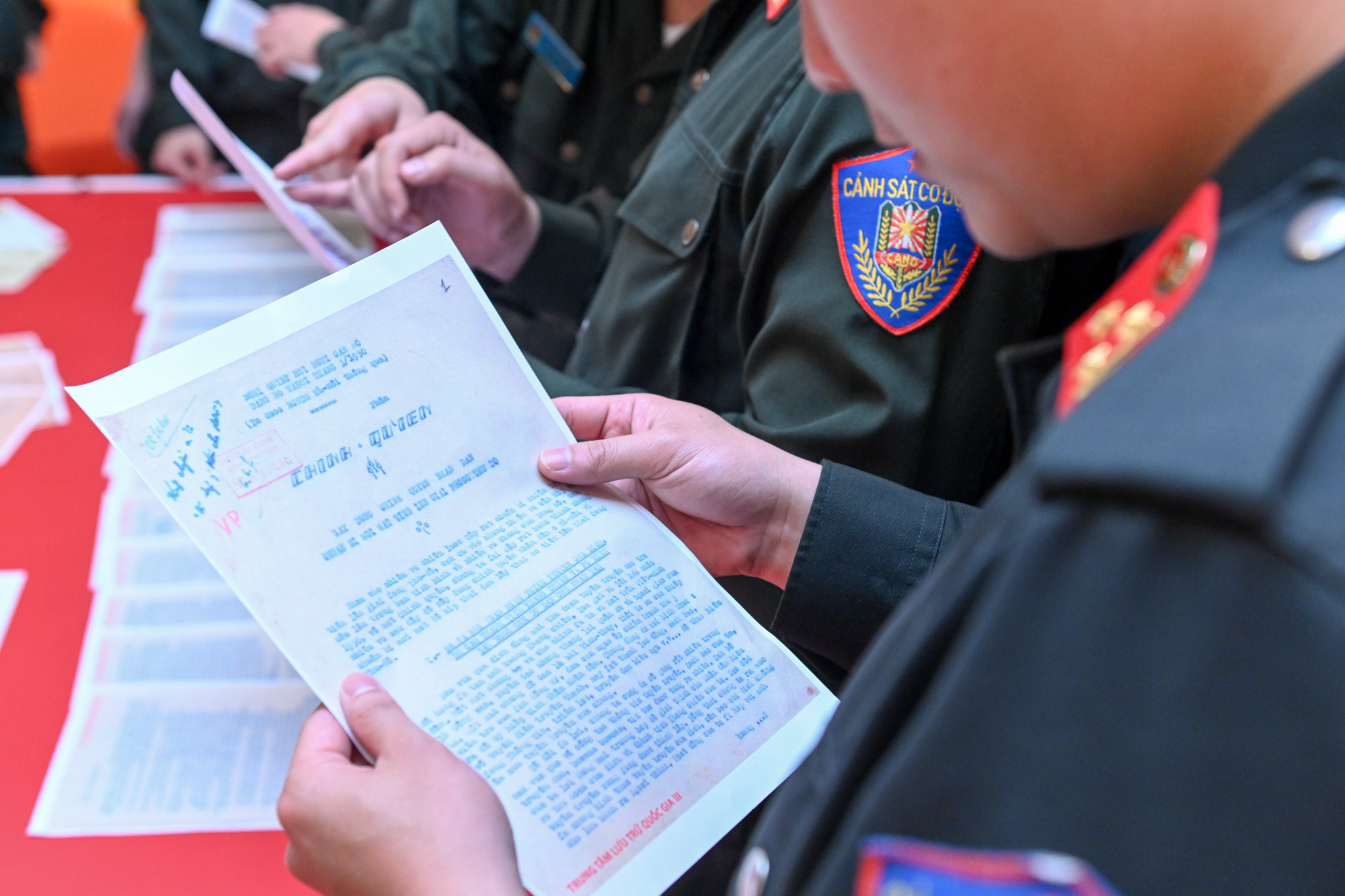 Triển lãm được trưng bày theo các chủ đề chính.