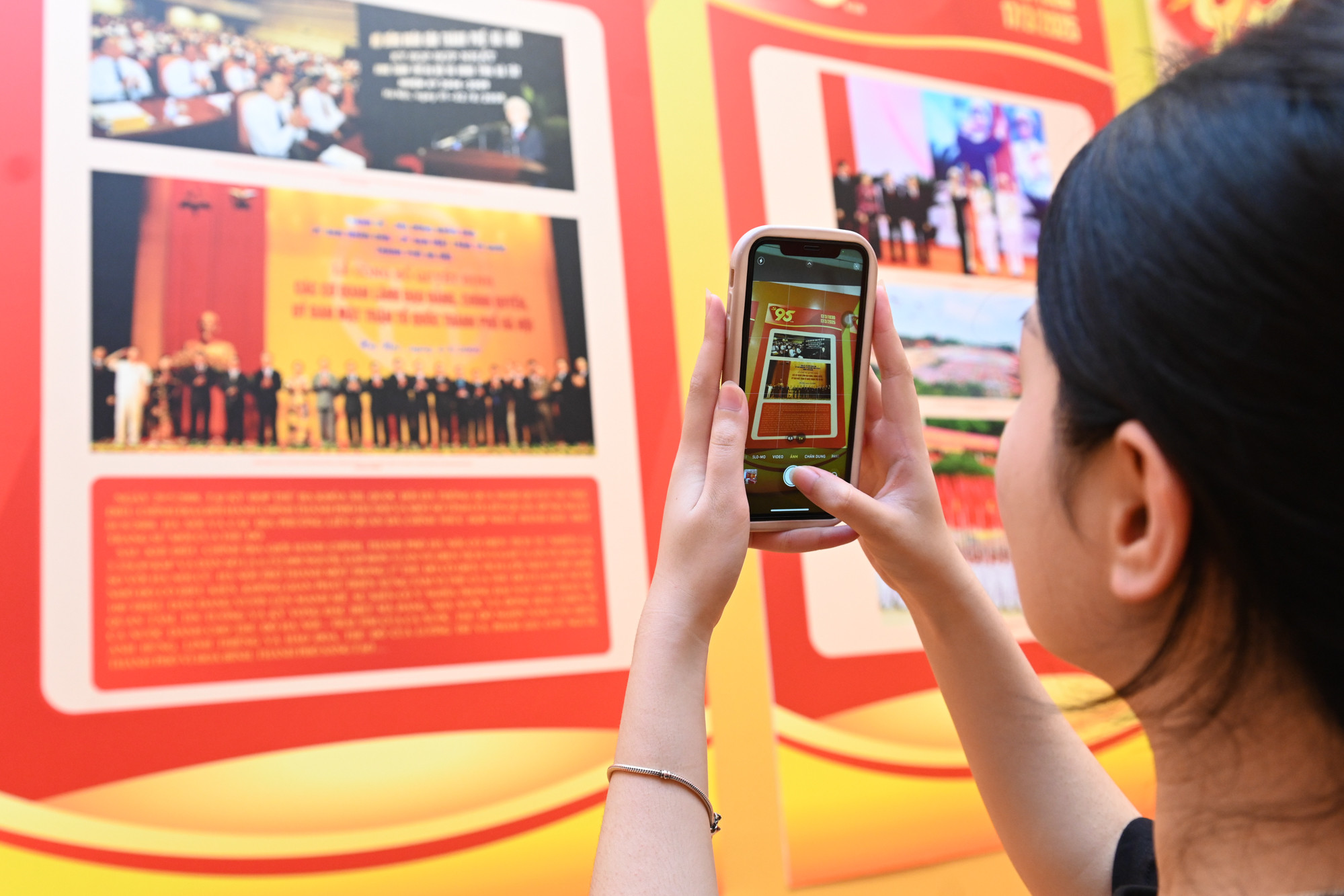 Thông qua triển lãm, công chúng sẽ thêm hiểu và tự hào về truyền thống lịch sử vẻ vang của Đảng bộ thành phố Hà Nội; thêm yêu đất nước và Thủ đô thân yêu.