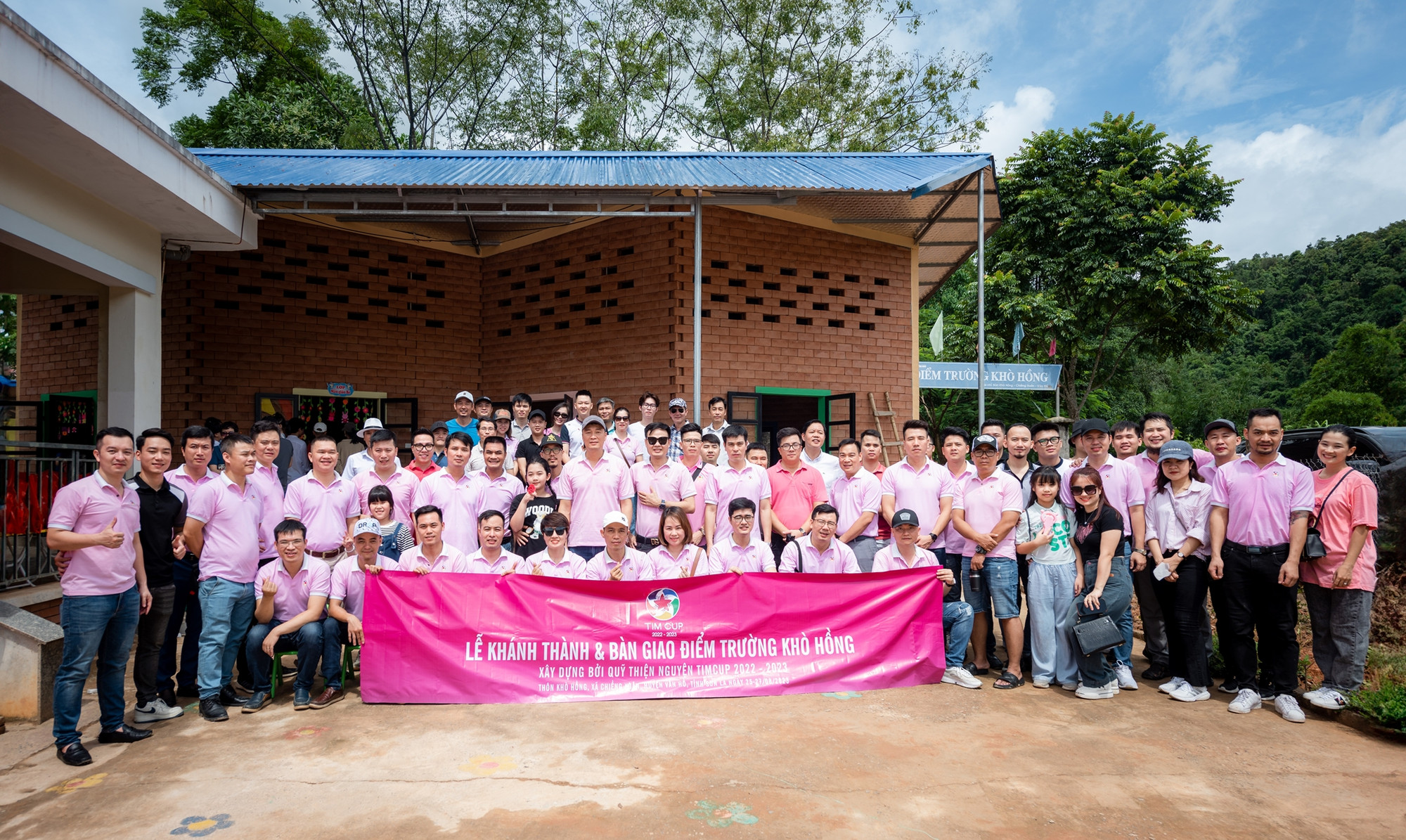 Trước đó điểm Trường mầm non Khò Hồng (tỉnh Sơn La) đã được Ban tổ chức TIM CUP bàn giao vào năm 2023. Trước đó điểm Trường mầm non Khò Hồng (tỉnh Sơn La) đã được Ban tổ chức TIM CUP bàn giao vào năm 2023.