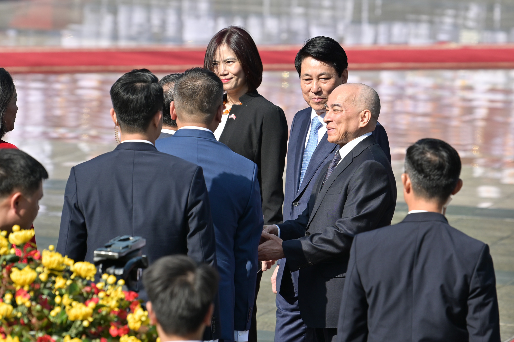 [Ảnh] Lễ đón chính thức Quốc vương Campuchia thăm cấp Nhà nước tới Việt Nam ảnh 7