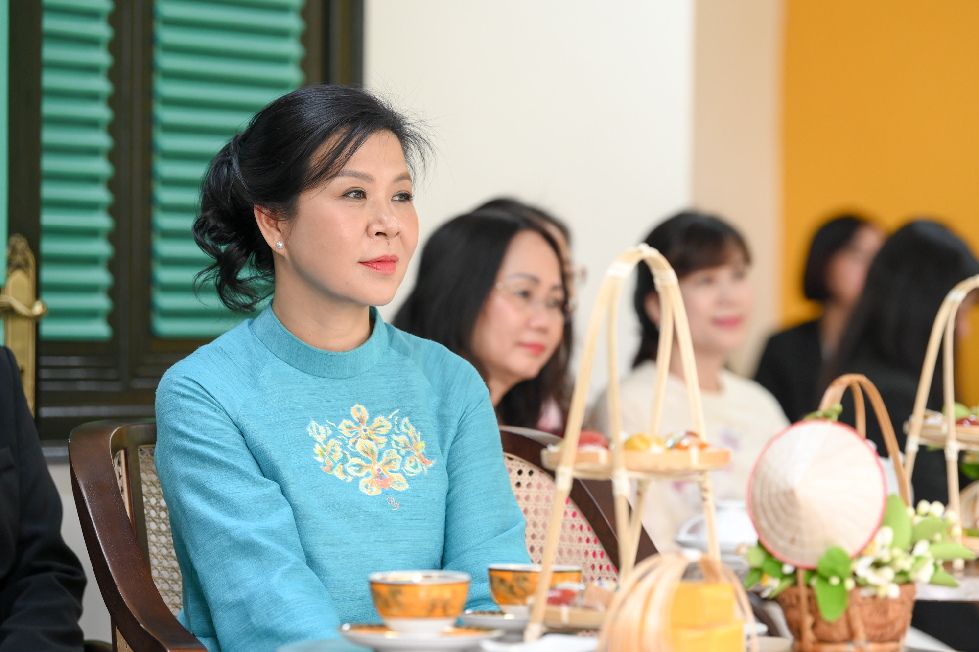 Bà Ngô Phương Ly, Phu nhân Tổng Bí thư Tô Lâm tại buổi gặp mặt.