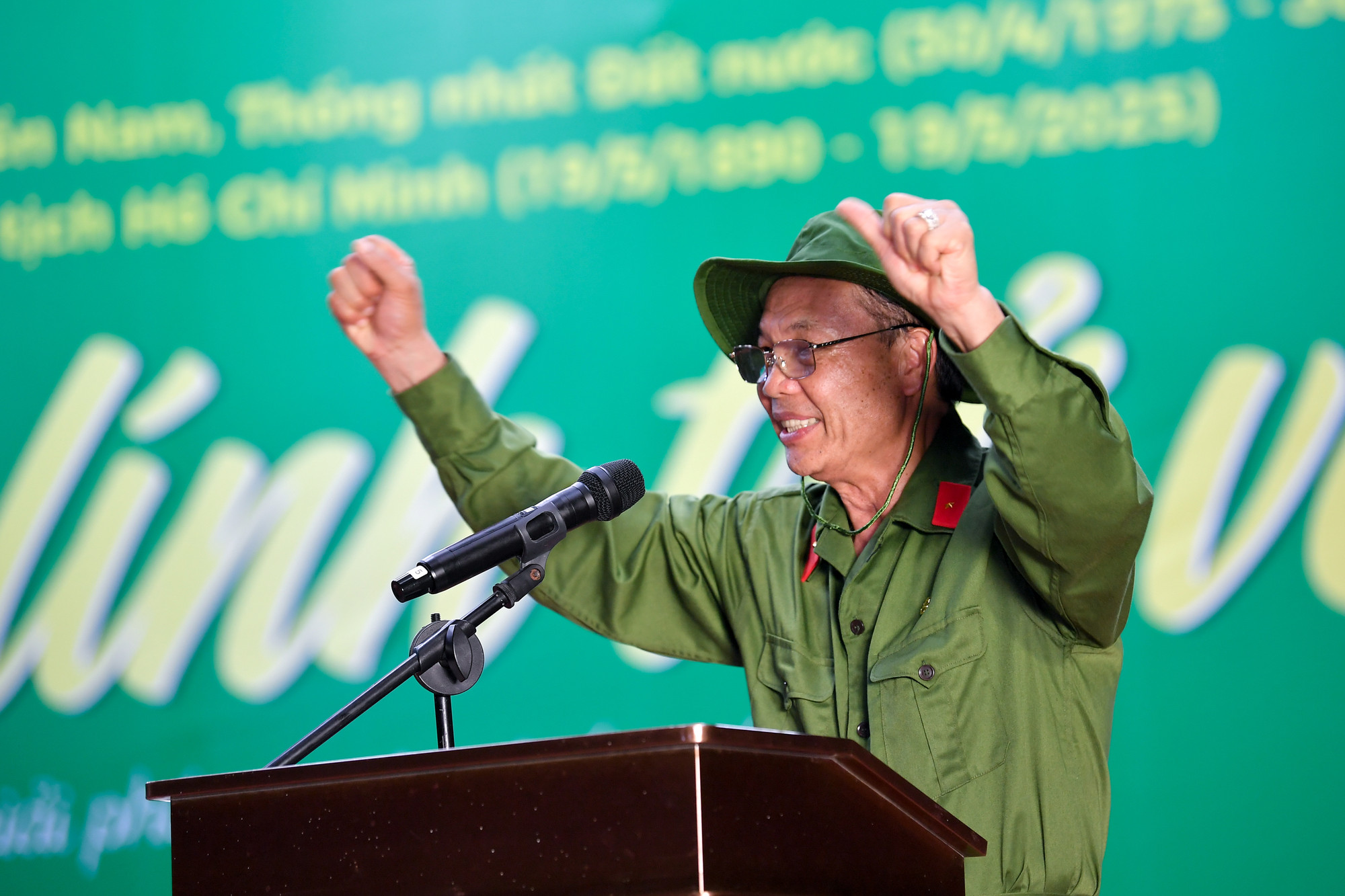 Tiến sĩ Nguyễn Tiến Luận, Hiệu trưởng Trường Đại học Nguyễn Trãi phát biểu tại chương trình. Tiến sĩ Nguyễn Tiến Luận, Hiệu trưởng Trường Đại học Nguyễn Trãi phát biểu tại chương trình.