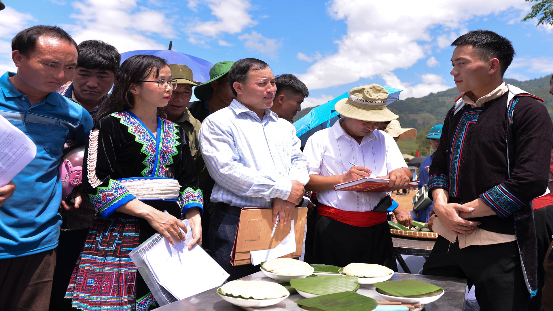 Trong các cuộc thi không thể không có phần chấm điểm.
