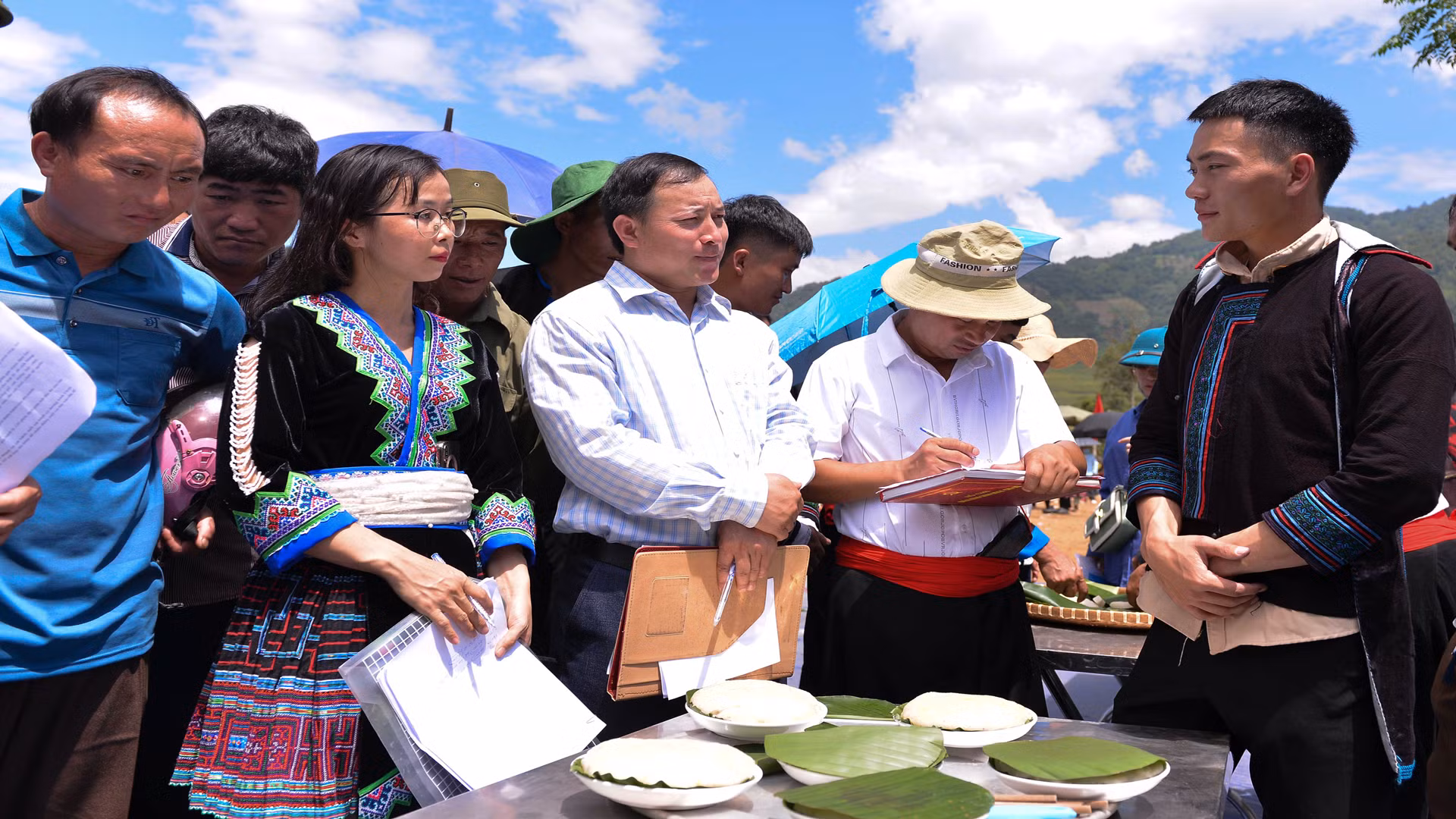 Trong các cuộc thi không thể không có phần chấm điểm.