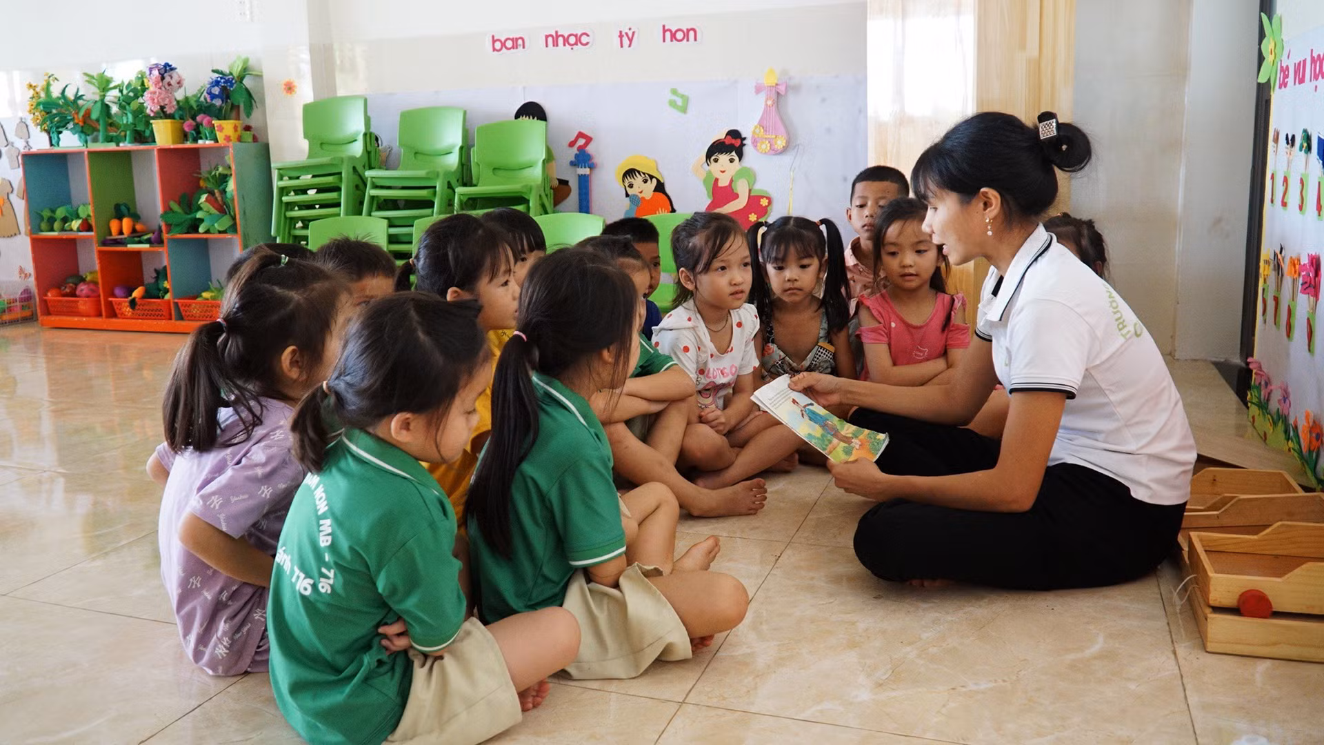 Một tiết học của cô trò Trường mầm non MB-716.
