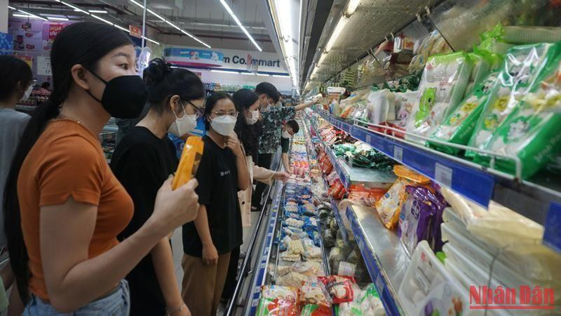 Đà Nẵng bảo đảm cung ứng đủ lương thực thực phẩm cho người dân. (Ảnh: ANH ĐÀO) Đà Nẵng bảo đảm cung ứng đủ lương thực thực phẩm cho người dân. (Ảnh: ANH ĐÀO)