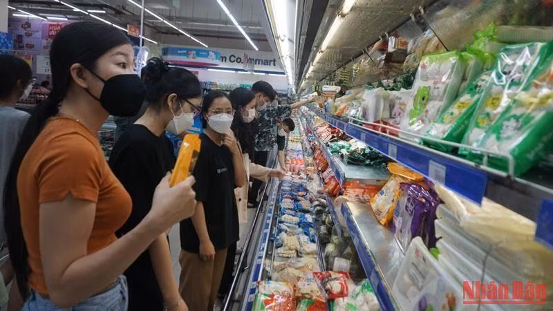 Đà Nẵng bảo đảm cung ứng đủ lương thực thực phẩm cho người dân. (Ảnh: ANH ĐÀO)