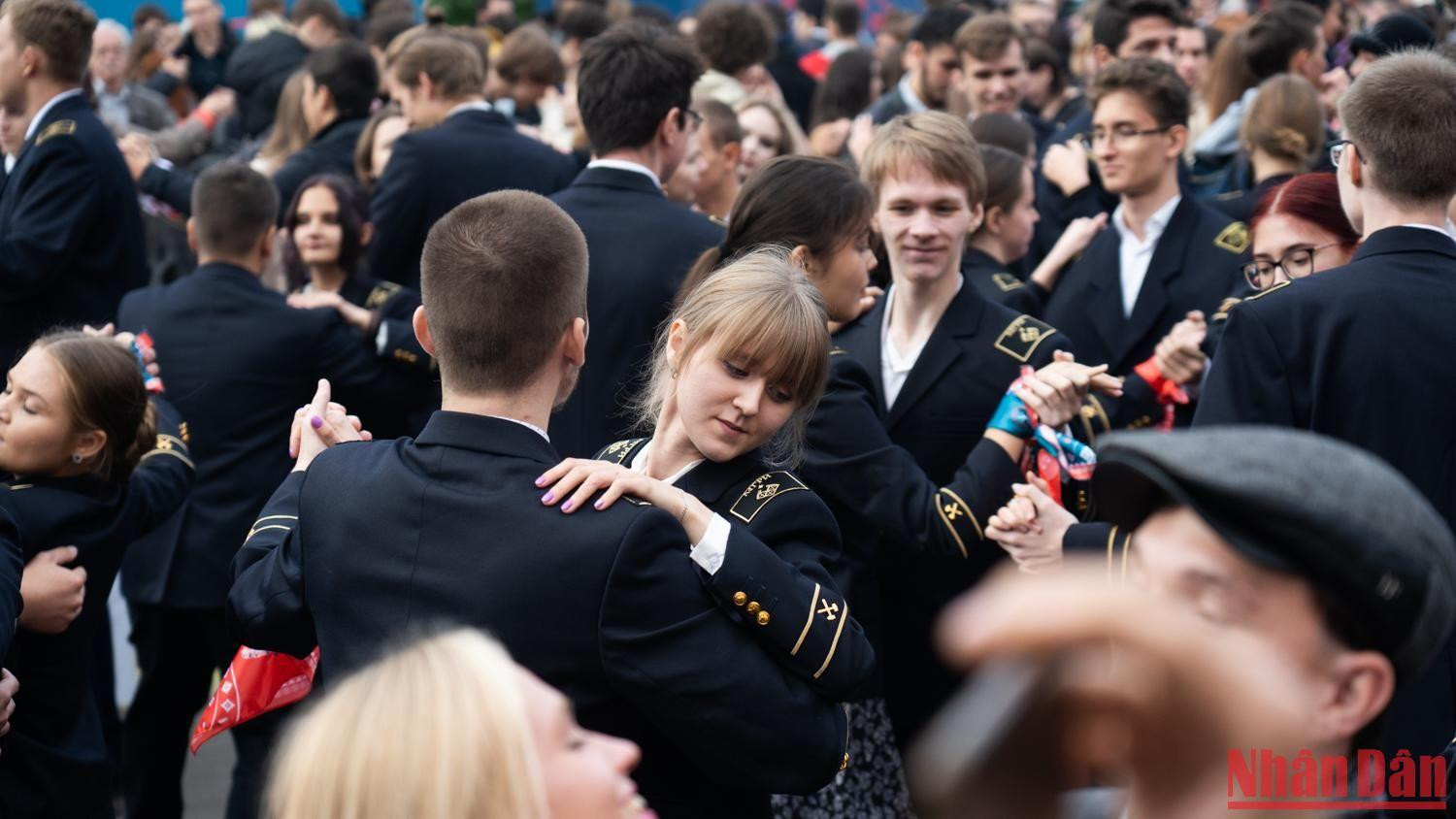 Sự kiện được đưa vào Sách kỷ lục Nga ở hạng mục “Điệu valse đông nhất thế giới”, với thời lượng 3 phút 30 giây, quy tụ 3.075 cặp đôi khiêu vũ, từ sinh viên đến người về hưu, từ vũ công nghiệp dư đến chuyên nghiệp. Sự kiện được đưa vào Sách kỷ lục Nga ở hạng mục “Điệu valse đông nhất thế giới”, với thời lượng 3 phút 30 giây, quy tụ 3.075 cặp đôi khiêu vũ, từ sinh viên đến người về hưu, từ vũ công nghiệp dư đến chuyên nghiệp.