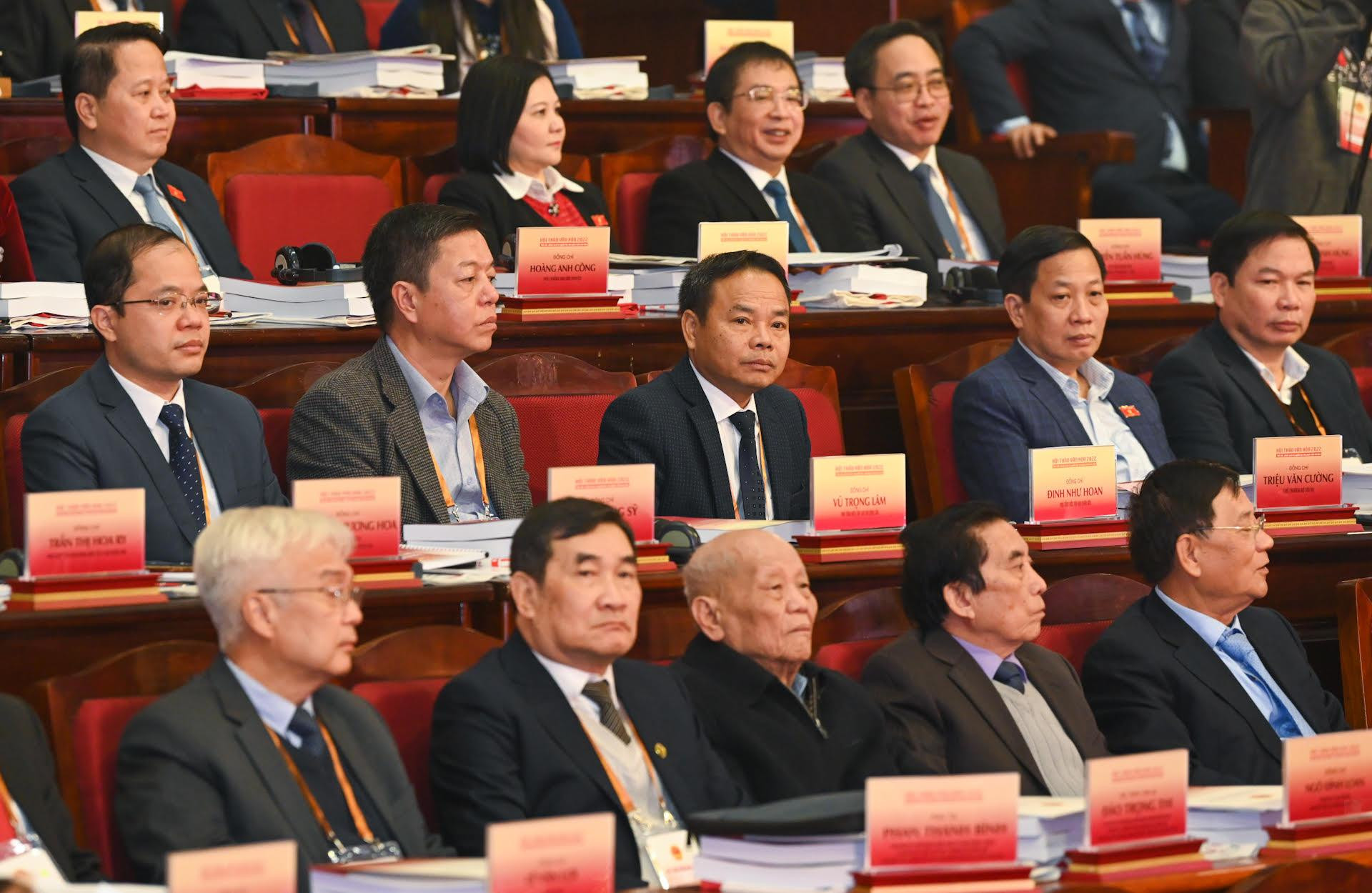 Các đại biểu dự hội thảo.