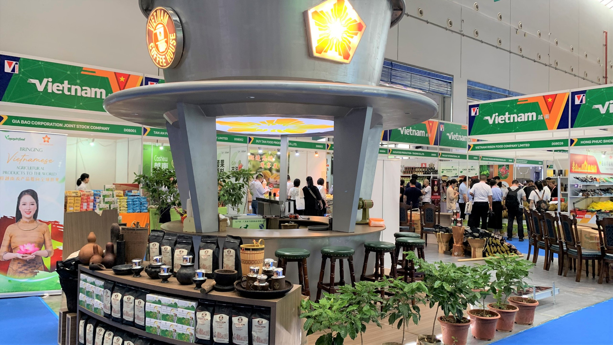 Cà phê Việt Nam tại Hội chợ.