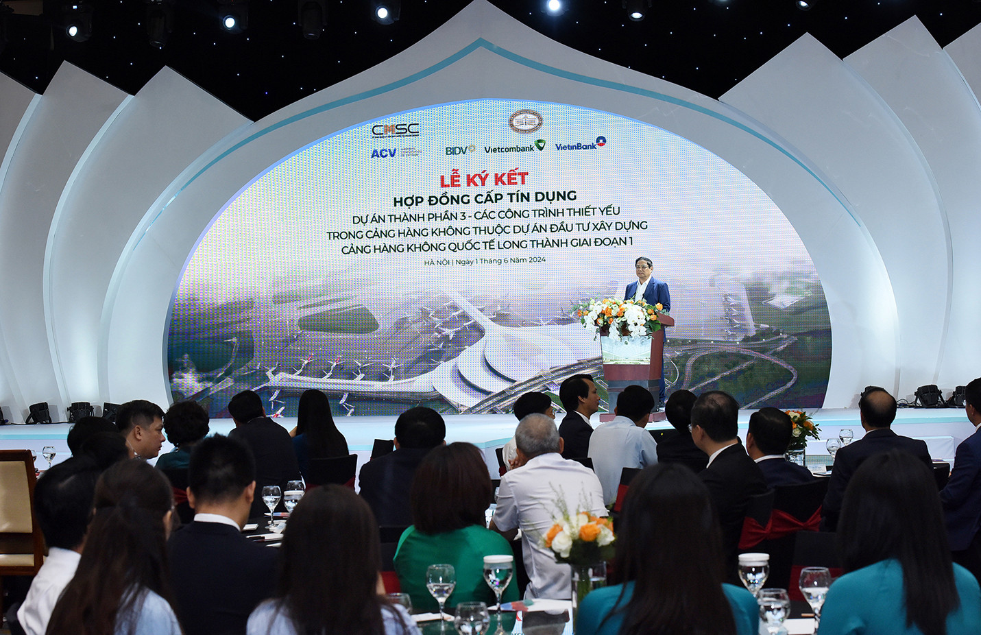 Quang cảnh buổi lễ.