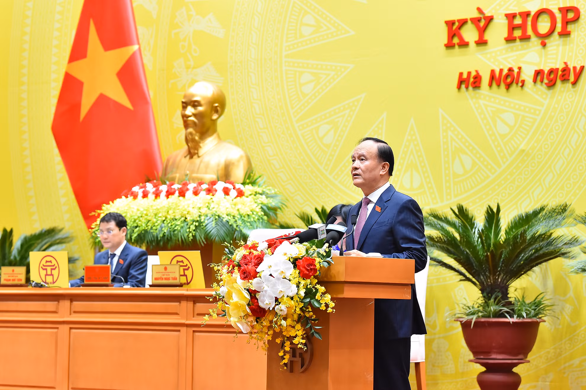 Chủ tịch HĐND thành phố Hà Nội Nguyễn Ngọc Tuấn phát biểu khai mạc Kỳ họp thứ 17, Hội đồng nhân dân thành phố Hà Nội khóa XVI.