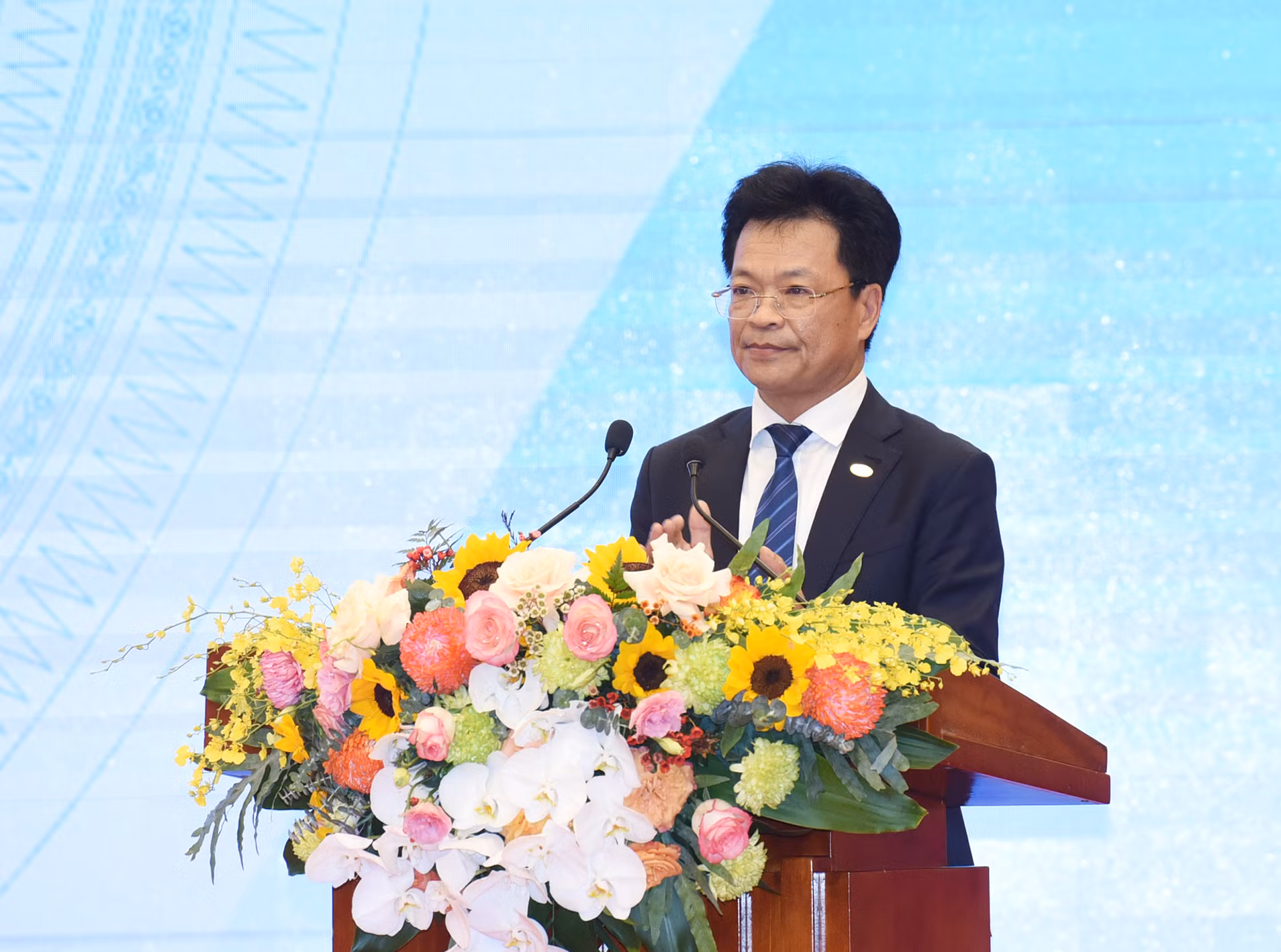 Chủ tịch Hội đồng thành viên Tổng Công ty Đường sắt Việt Nam Đặng Sỹ Mạnh phát biểu khai mạc hội nghị.