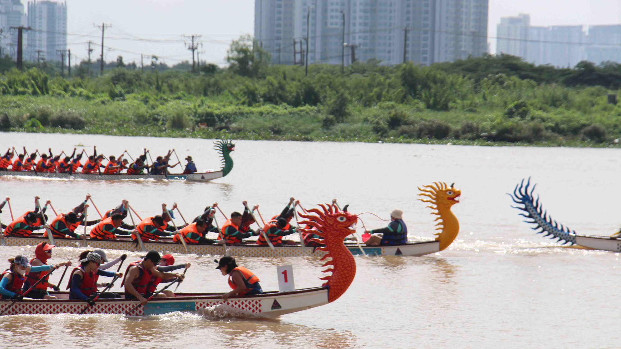 Ngoài việc tranh tài giữa các vận động viên, giải đấu cũng muốn đưa đến thông điệp cho người dân về việc nâng cao ý thức cộng đồng chung tay bảo vệ môi trường sông nước trên địa bàn Thành phố Hồ Chí Minh.