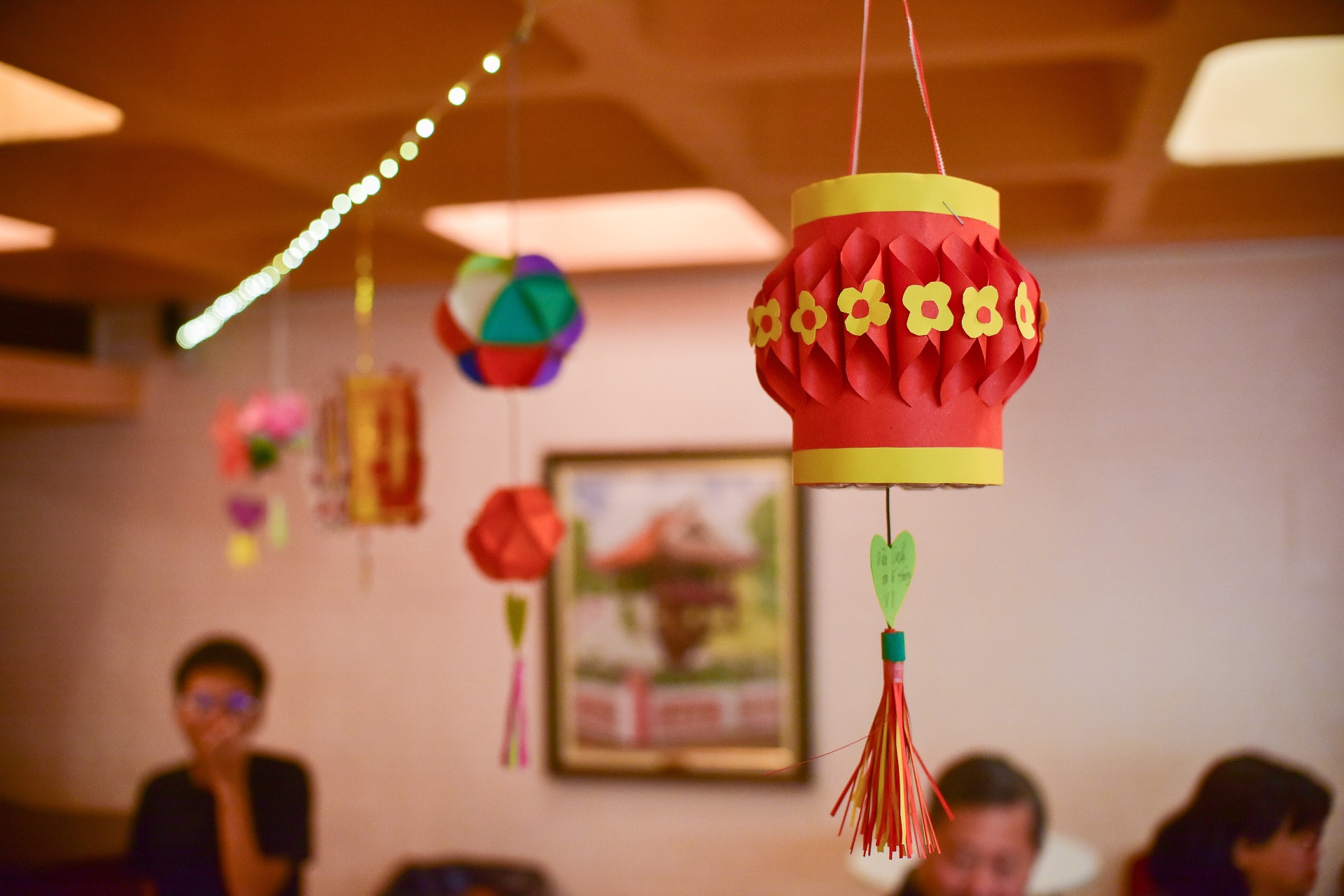 [Ảnh] Đêm hội Trăng rằm đầm ấm tại Pháp ảnh 8