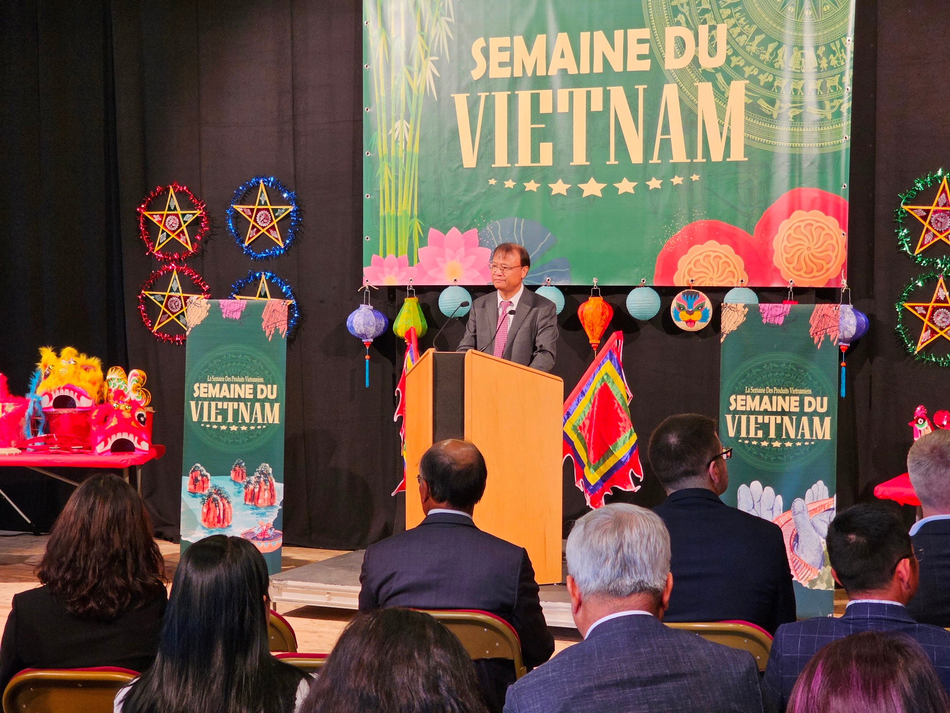 Thứ trưởng Công Thương Đỗ Thắng Hải phát biểu tại lễ khai mạc Tuần hàng Việt Nam 2023. Thứ trưởng Công Thương Đỗ Thắng Hải phát biểu tại lễ khai mạc Tuần hàng Việt Nam 2023.