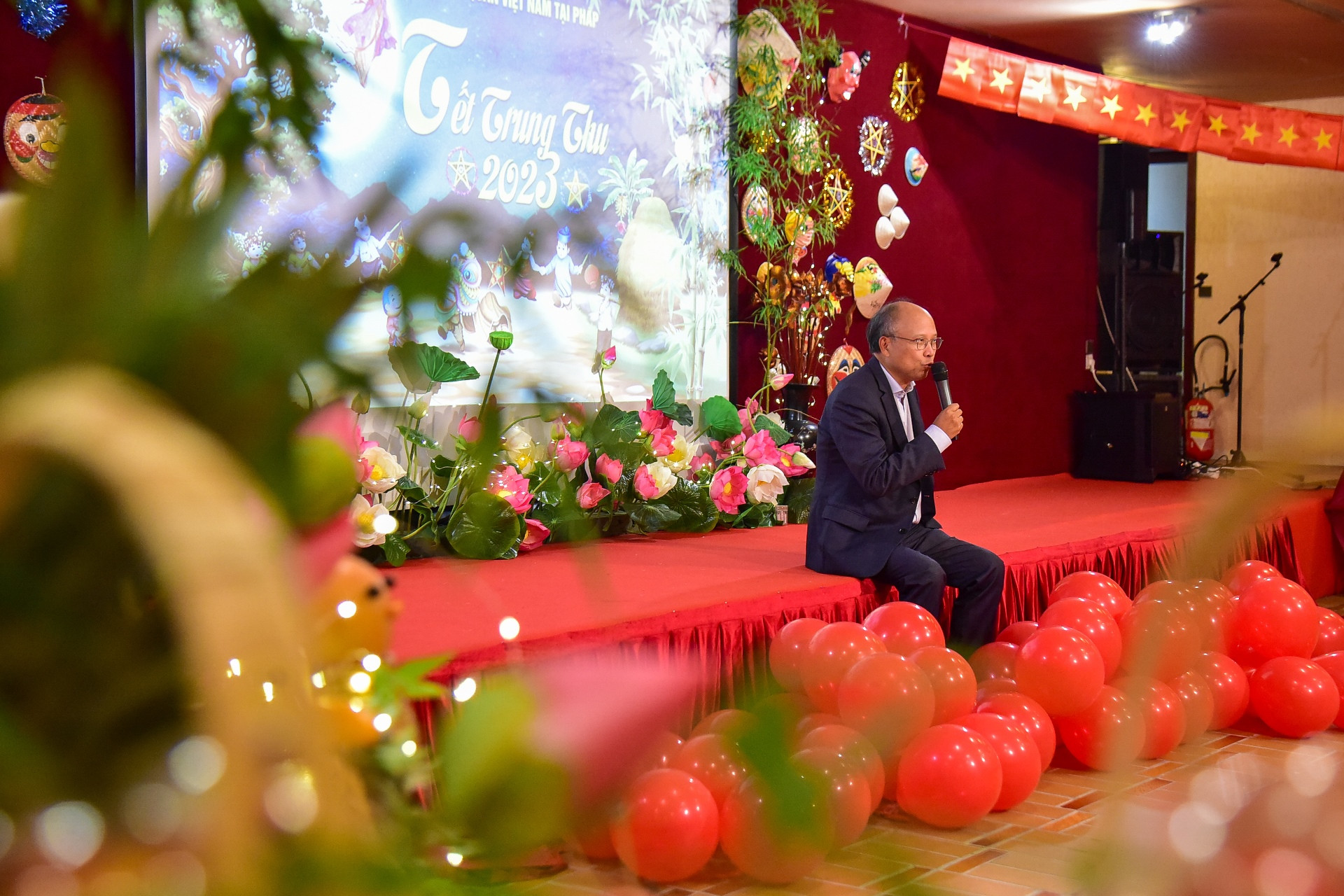 [Ảnh] Đêm hội Trăng rằm đầm ấm tại Pháp ảnh 5