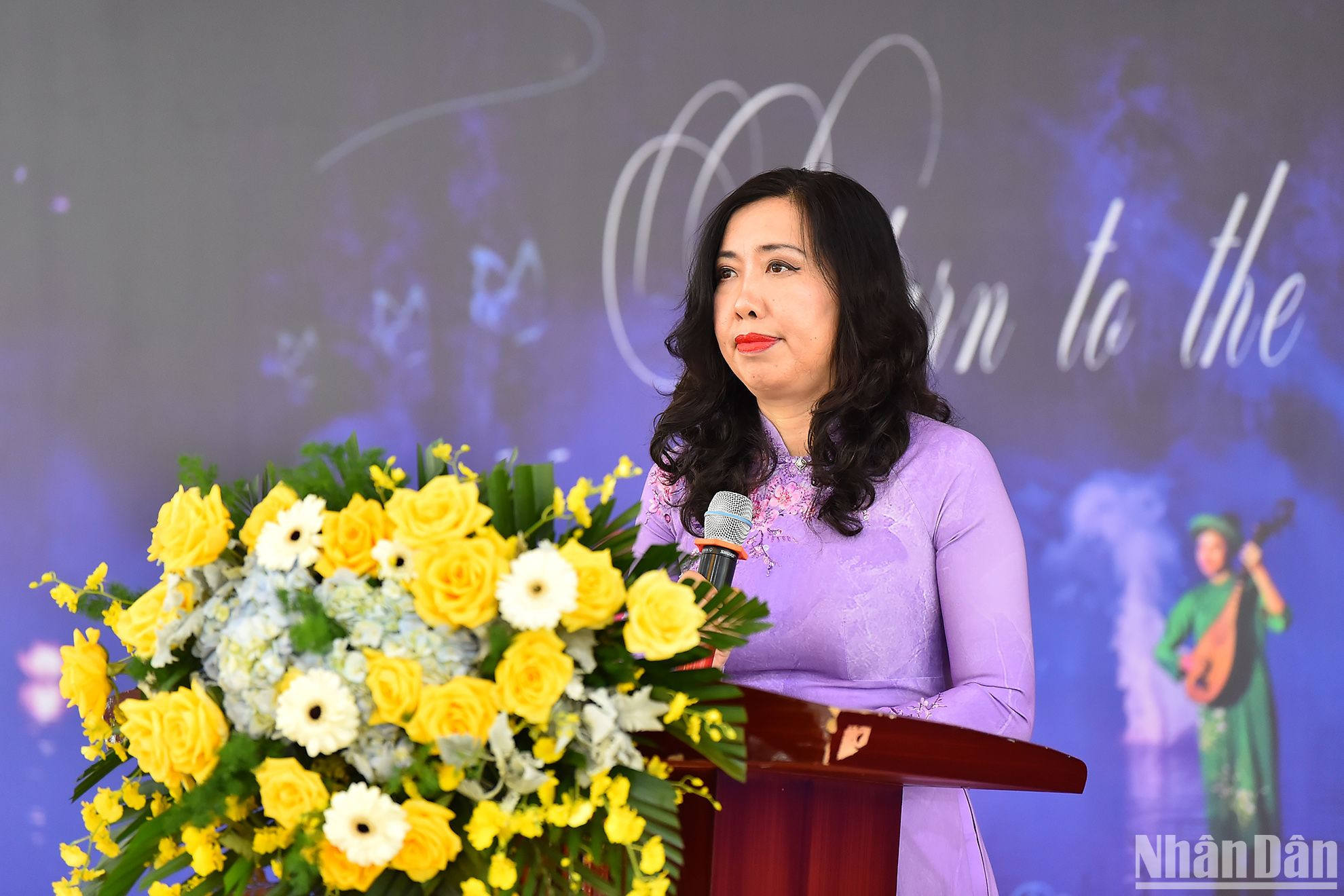 Thứ trưởng Ngoại giao Lê Thị Thu Hằng phát biểu khai mạc chương trình Giao lưu với các nhà ngoại giao nữ, phu nhân đại sứ và ngoại giao đoàn năm 2024.