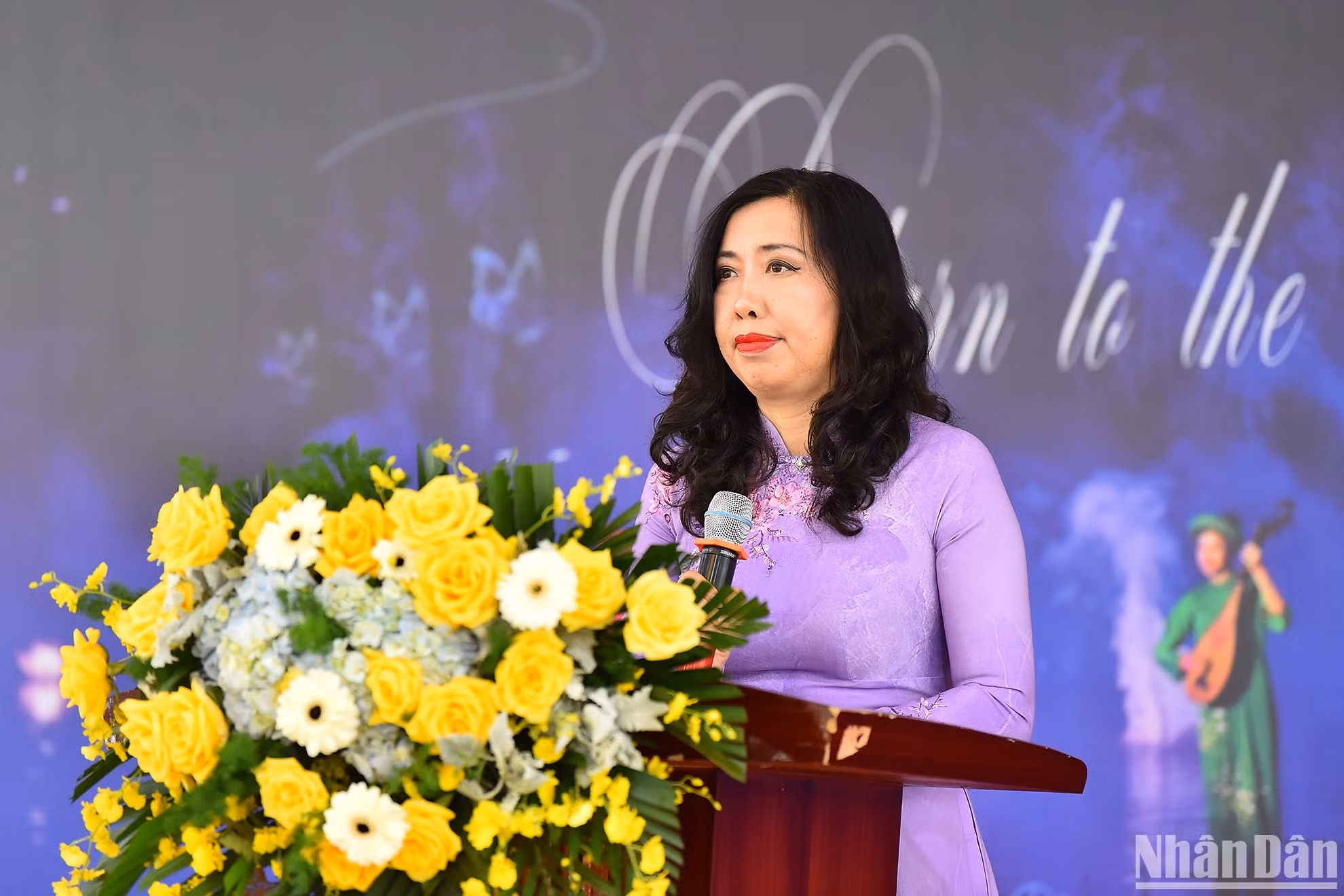 Thứ trưởng Ngoại giao Lê Thị Thu Hằng phát biểu khai mạc chương trình Giao lưu với các nhà ngoại giao nữ, phu nhân đại sứ và ngoại giao đoàn năm 2024.