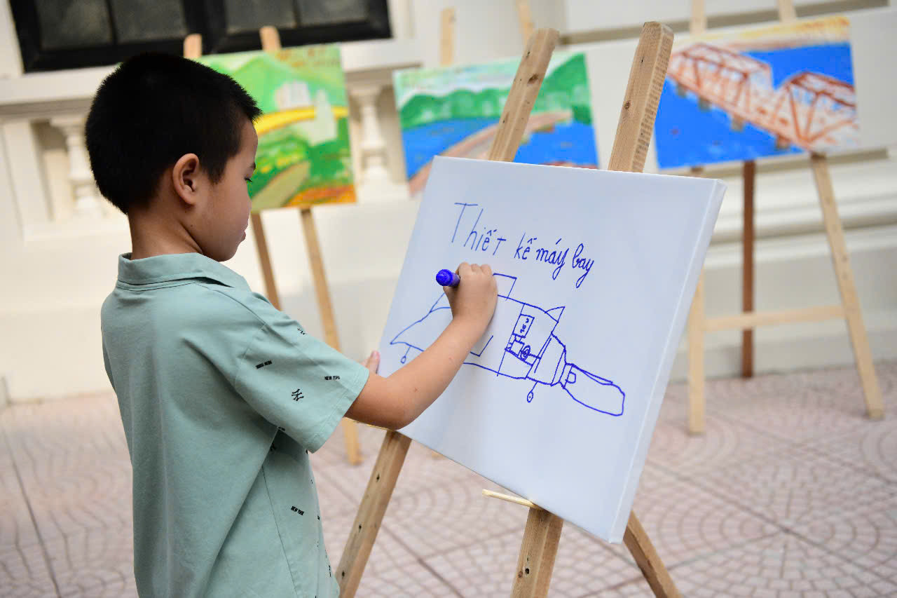 Hiện nay, nguyên nhân tự kỷ chưa được các nhà khoa học xác định rõ. Ảnh: THẾ DƯƠNG