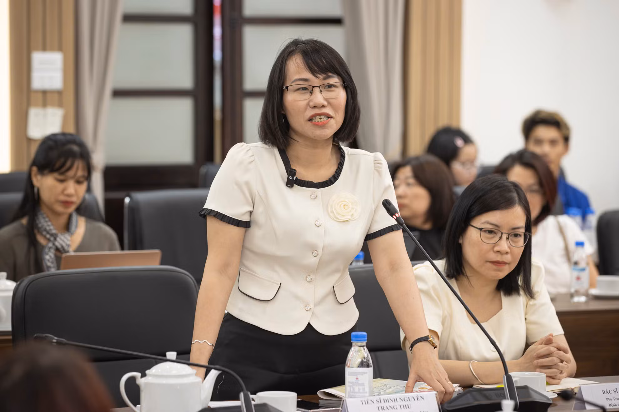 Tiến sĩ Đinh Nguyễn Trang Thu, Giảng viên chính, Phó trưởng Khoa, Khoa Giáo dục đặc biệt, Trường đại học Sư phạm Hà Nội phát biểu tại tọa đàm. Ảnh: SƠN TÙNG