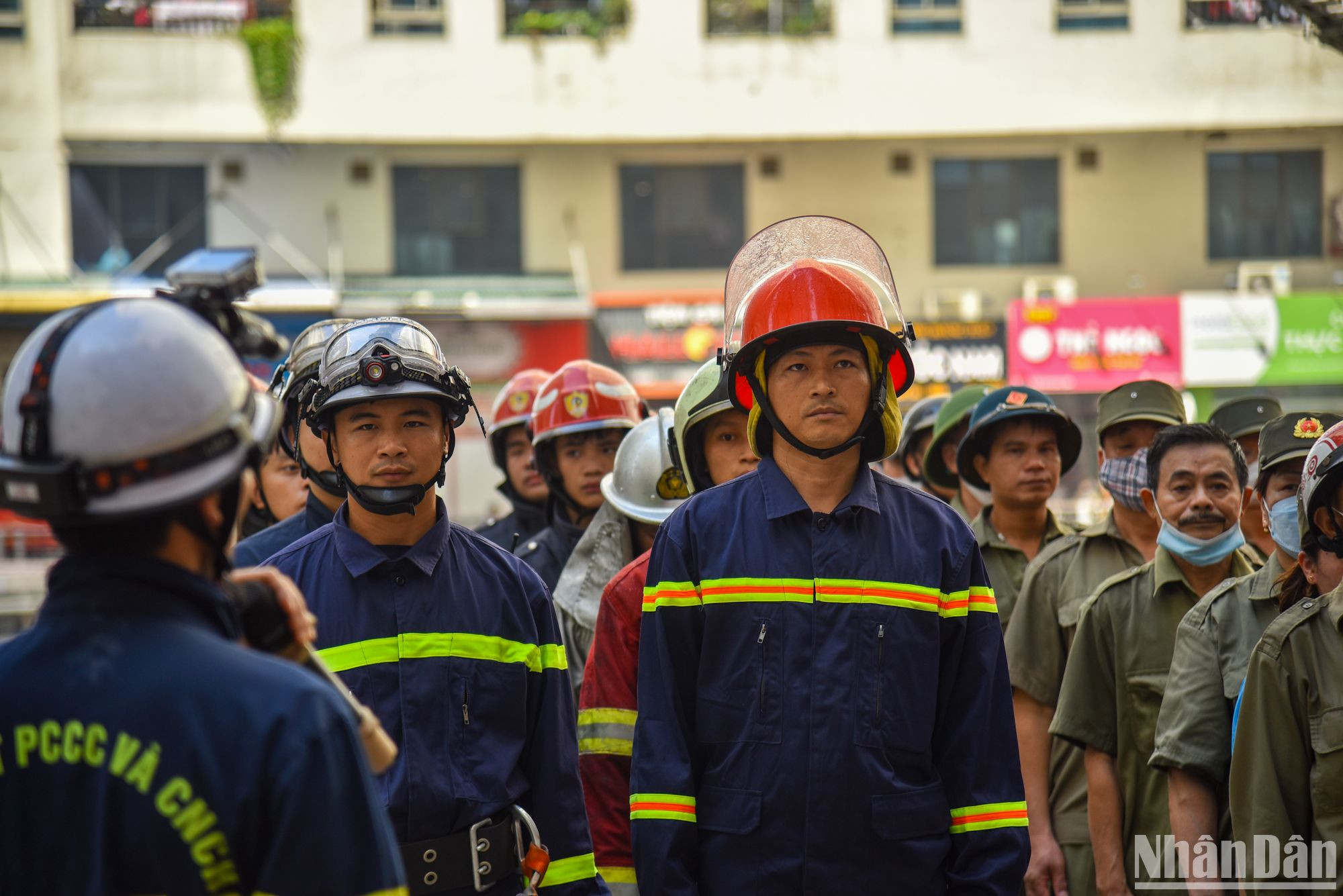 Cuộc diễn tập có sự tham gia và phối hợp của các lực lượng cảnh sát phòng cháy, chữa cháy và cứu nạn, cứu hộ, lực lượng quân đội, dân quân, tự vệ, y tế trên địa bàn quận Hoàng Mai.