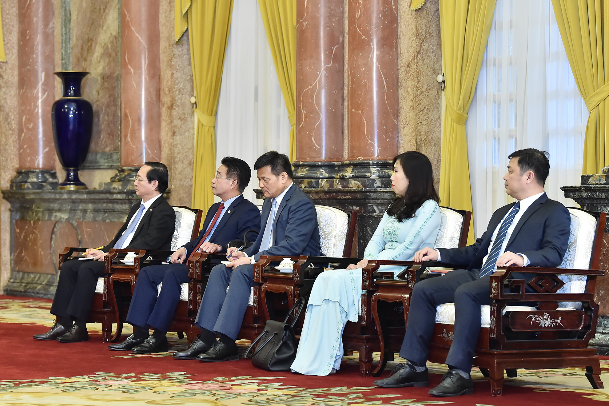 Đoàn đại biểu Việt Nam tham dự buổi tiếp.