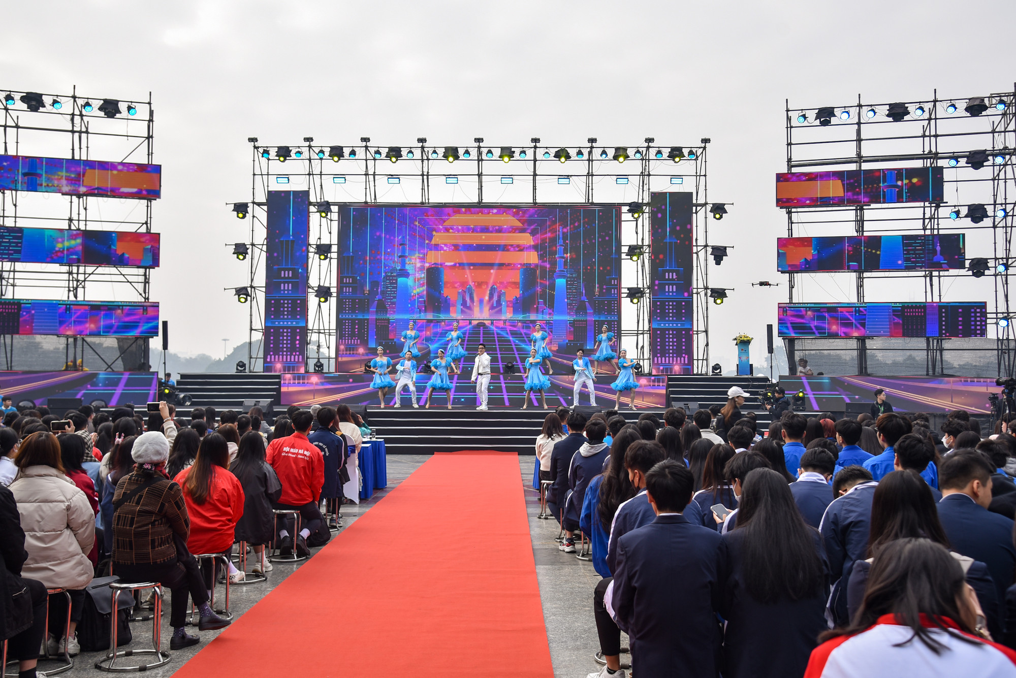 Những tiết mục văn nghệ đặc sắc trong lễ khai mạc Festival vào sáng 29/12.