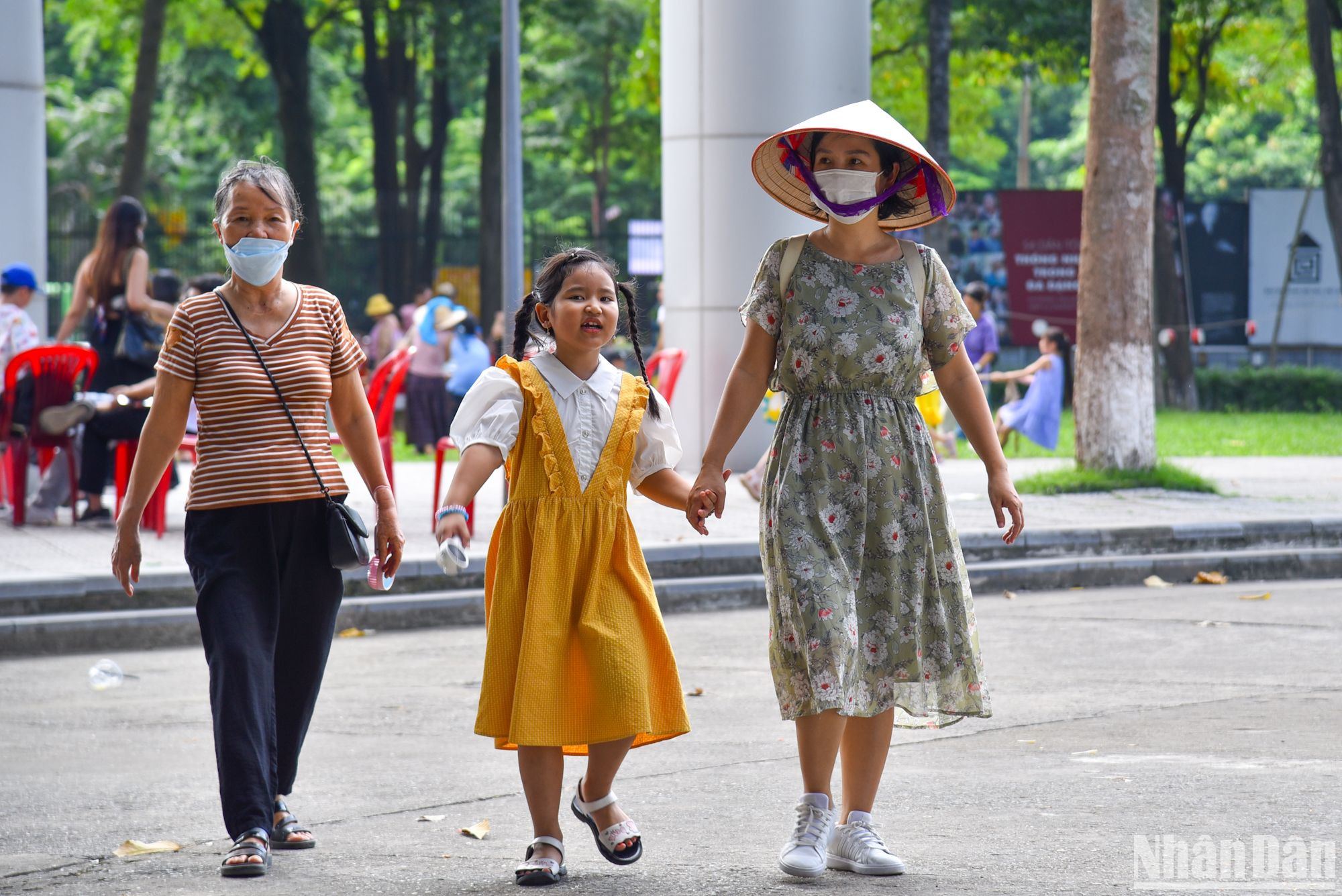 Du khách tới đây đa phần là những gia đình có con nhỏ, chọn nơi đây là điểm đến giải trí vào cuối tuần.