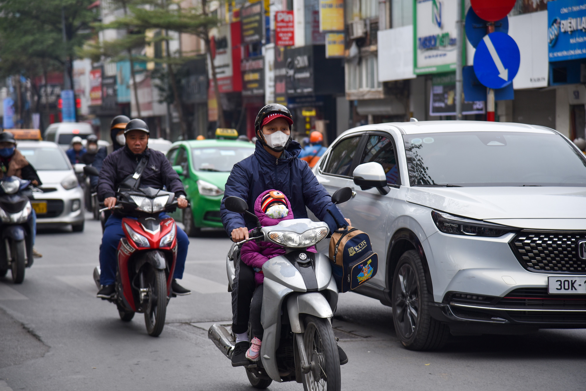 Ngày hôm nay, nhiệt độ Hà Nội thấp nhất từ 13-15 độ C.