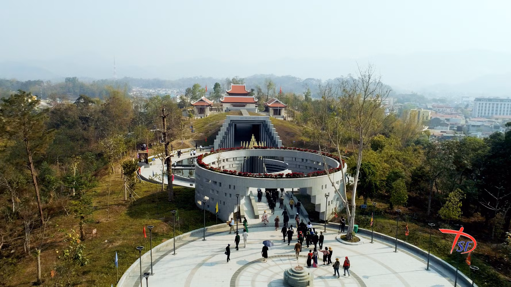 Điện Biên hôm nay trong "Đồng hành cùng lịch sử".